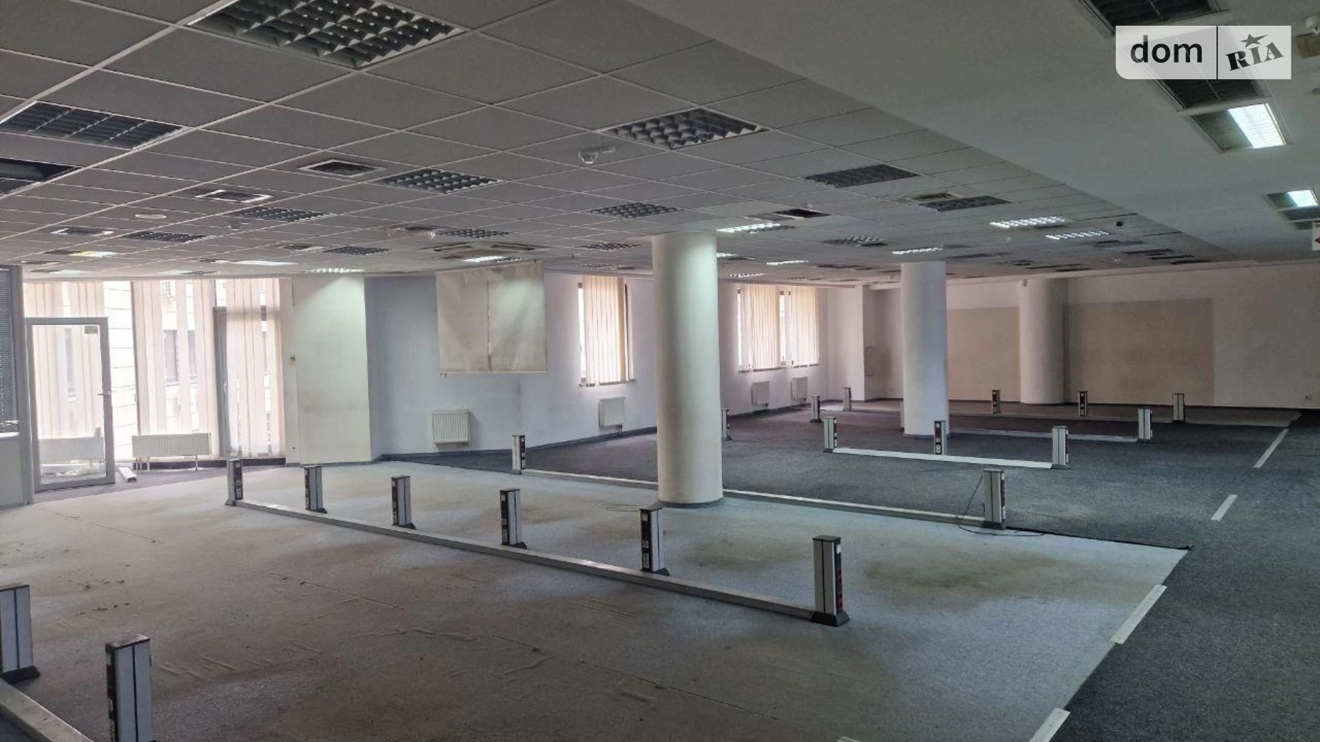 Сдается в аренду офис 834 кв. м в бизнес-центре, цена: 8350 $ - фото 2