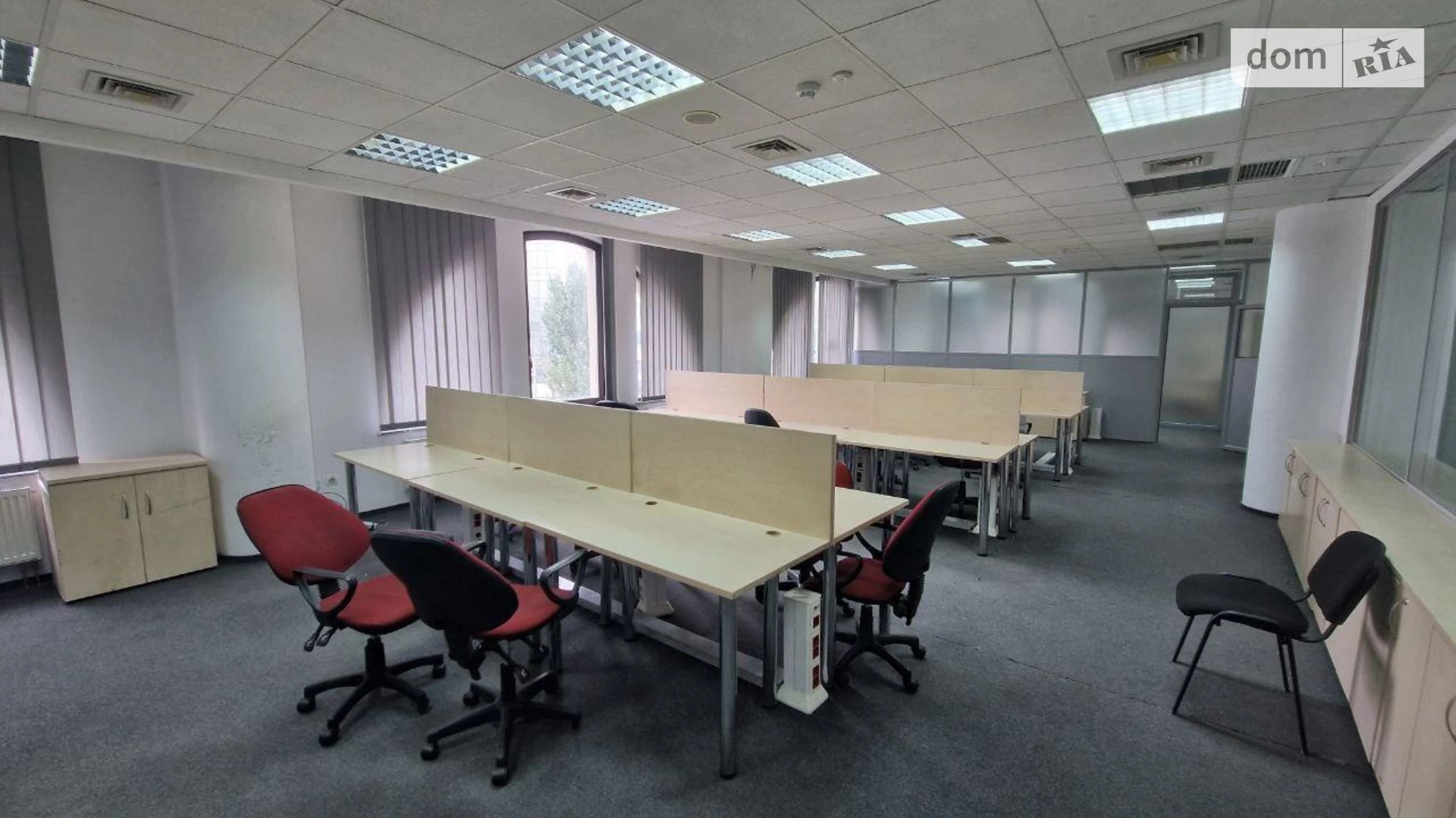 Сдается в аренду офис 320 кв. м в бизнес-центре, цена: 3200 $ - фото 2