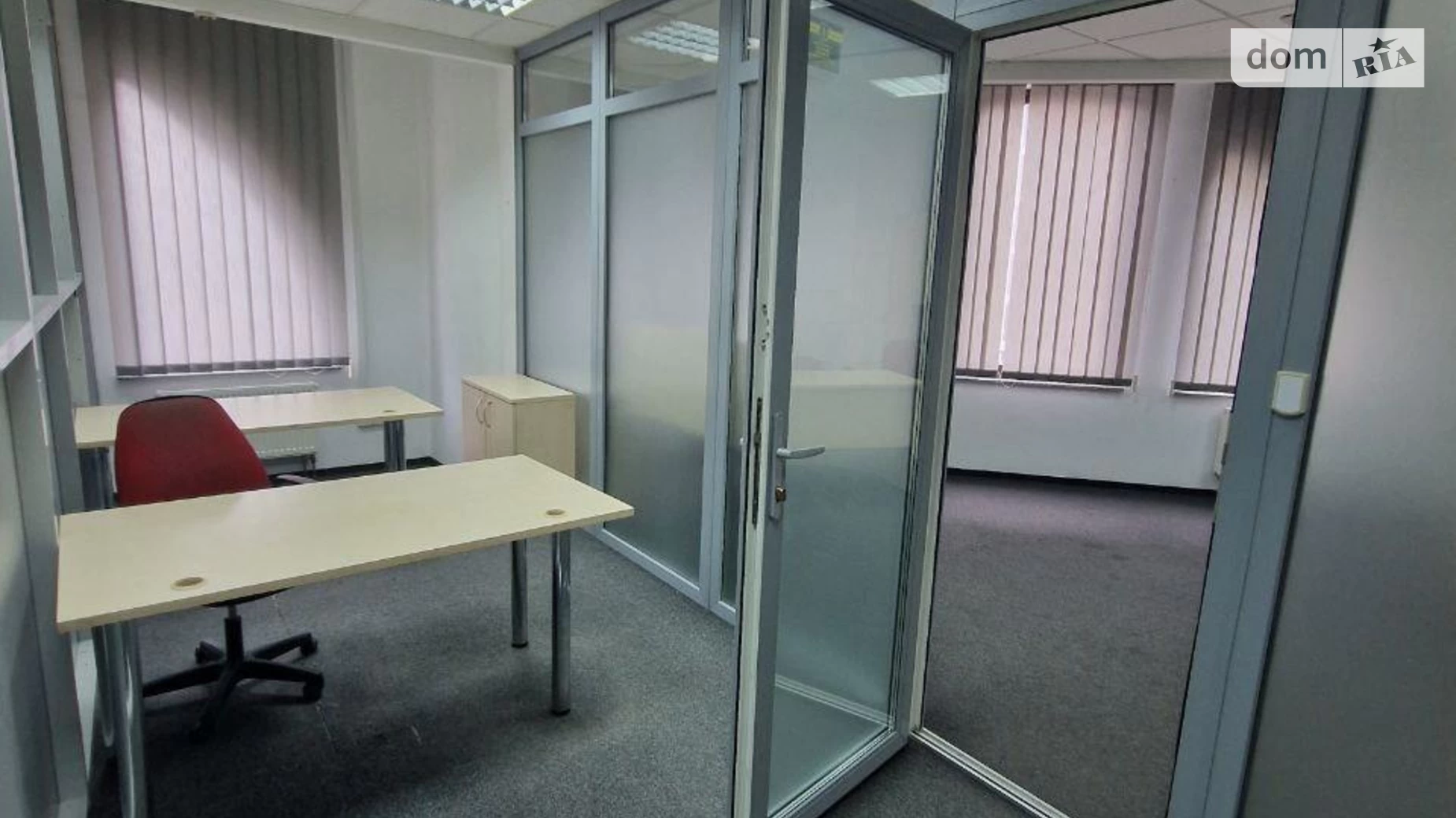 Сдается в аренду офис 320 кв. м в бизнес-центре, цена: 3200 $ - фото 3