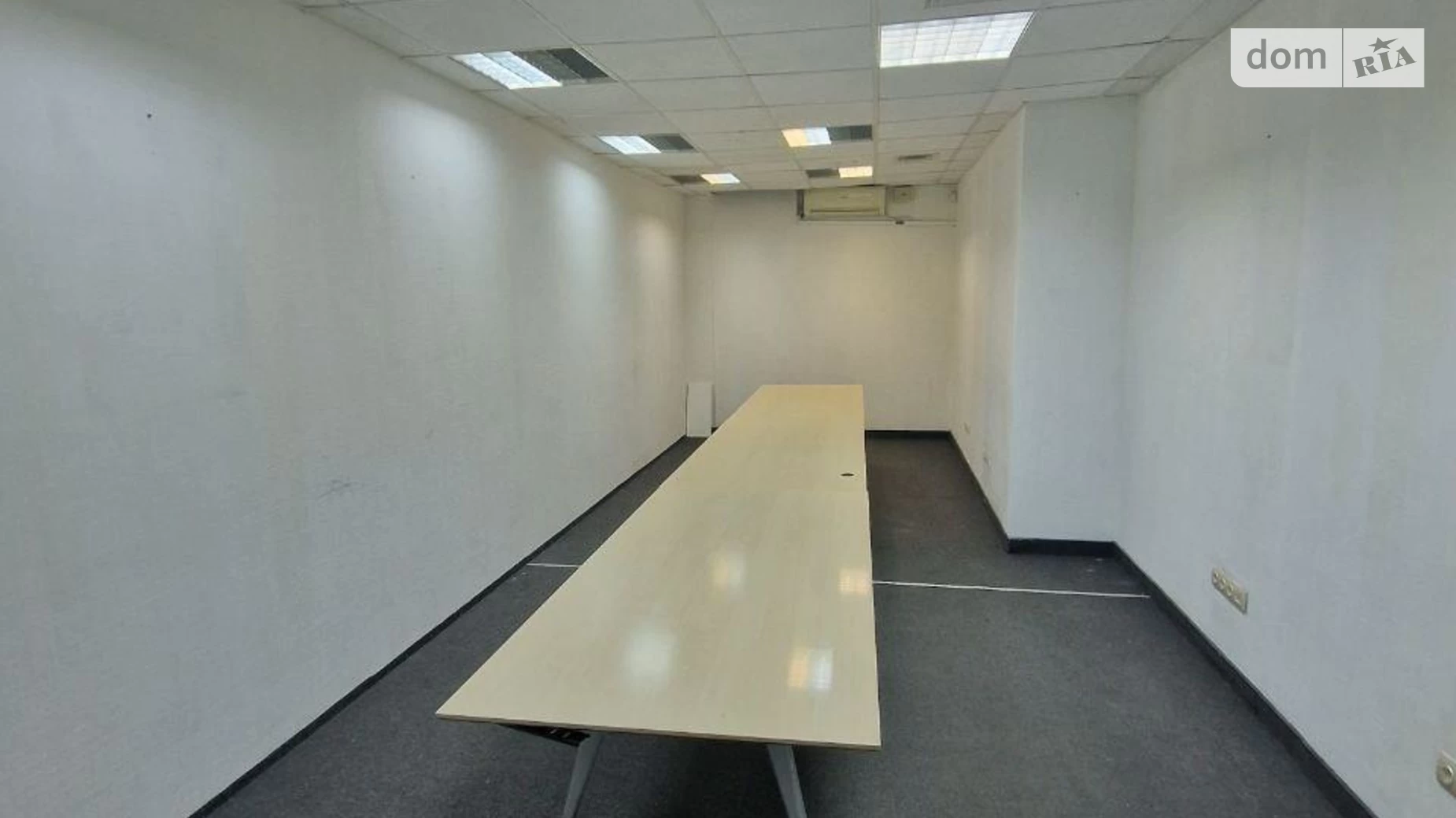Сдается в аренду офис 320 кв. м в бизнес-центре, цена: 3200 $ - фото 4