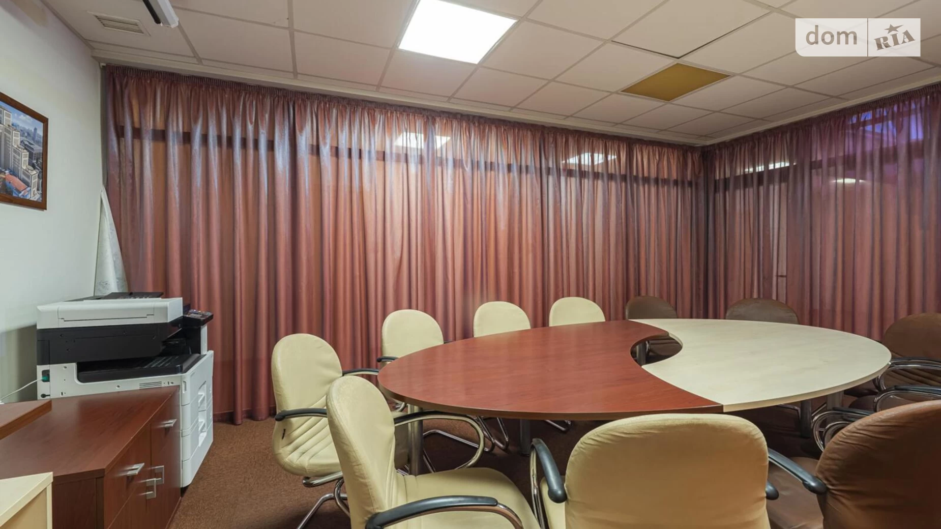 Сдается в аренду офис 667 кв. м в бизнес-центре, цена: 6100 $ - фото 5