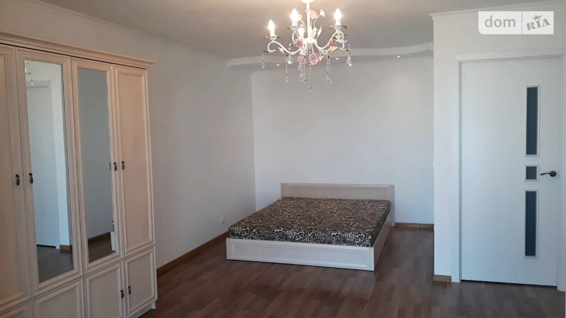 1-комнатная квартира 50 кв. м в Тернополе, ул. Котляревского - фото 2