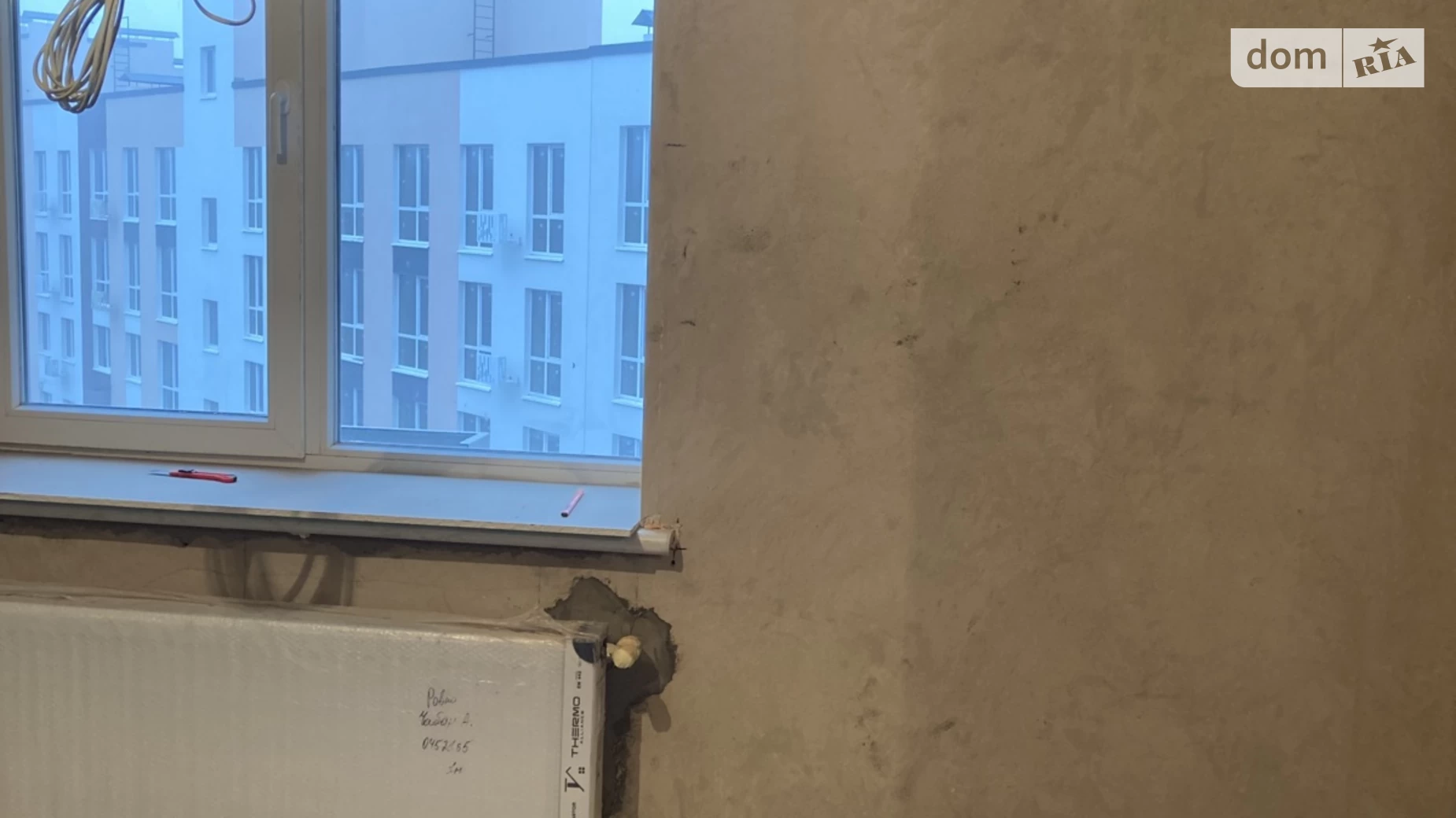 Продается 1-комнатная квартира 34 кв. м в Ровно, ул. Соборная, 289Б - фото 2