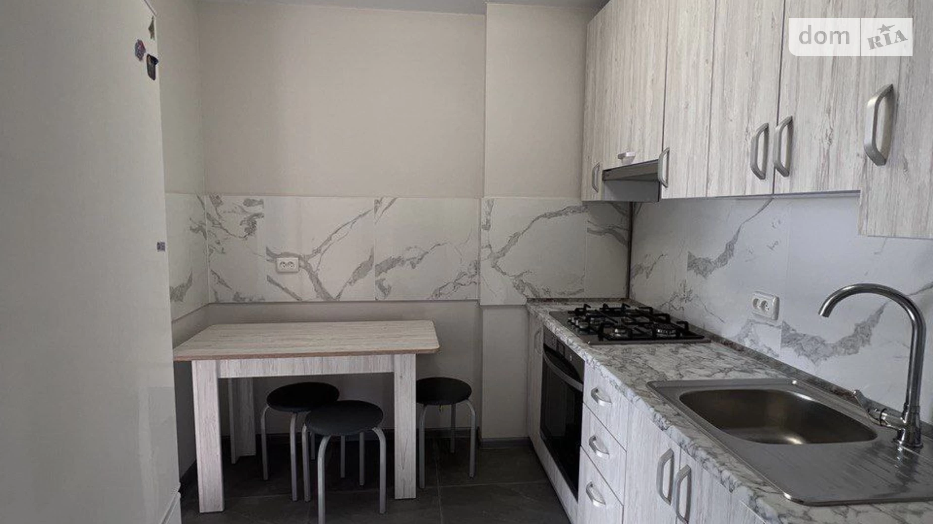 Продается одноэтажный дом 48.7 кв. м с камином, цена: 99500 $ - фото 2
