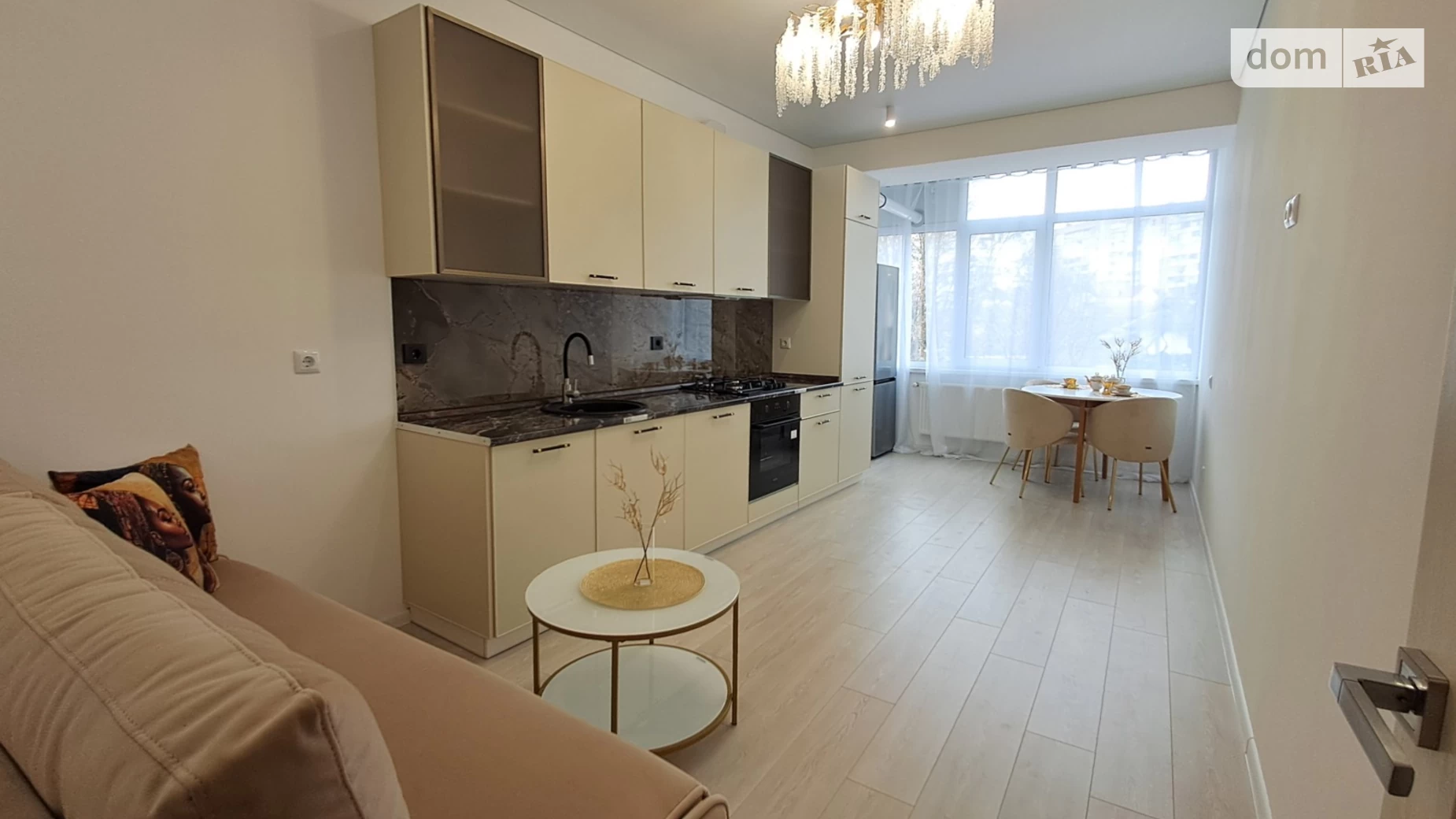 Продається 1-кімнатна квартира 61 кв. м у Вінниці, вул. Польова, 8 - фото 2