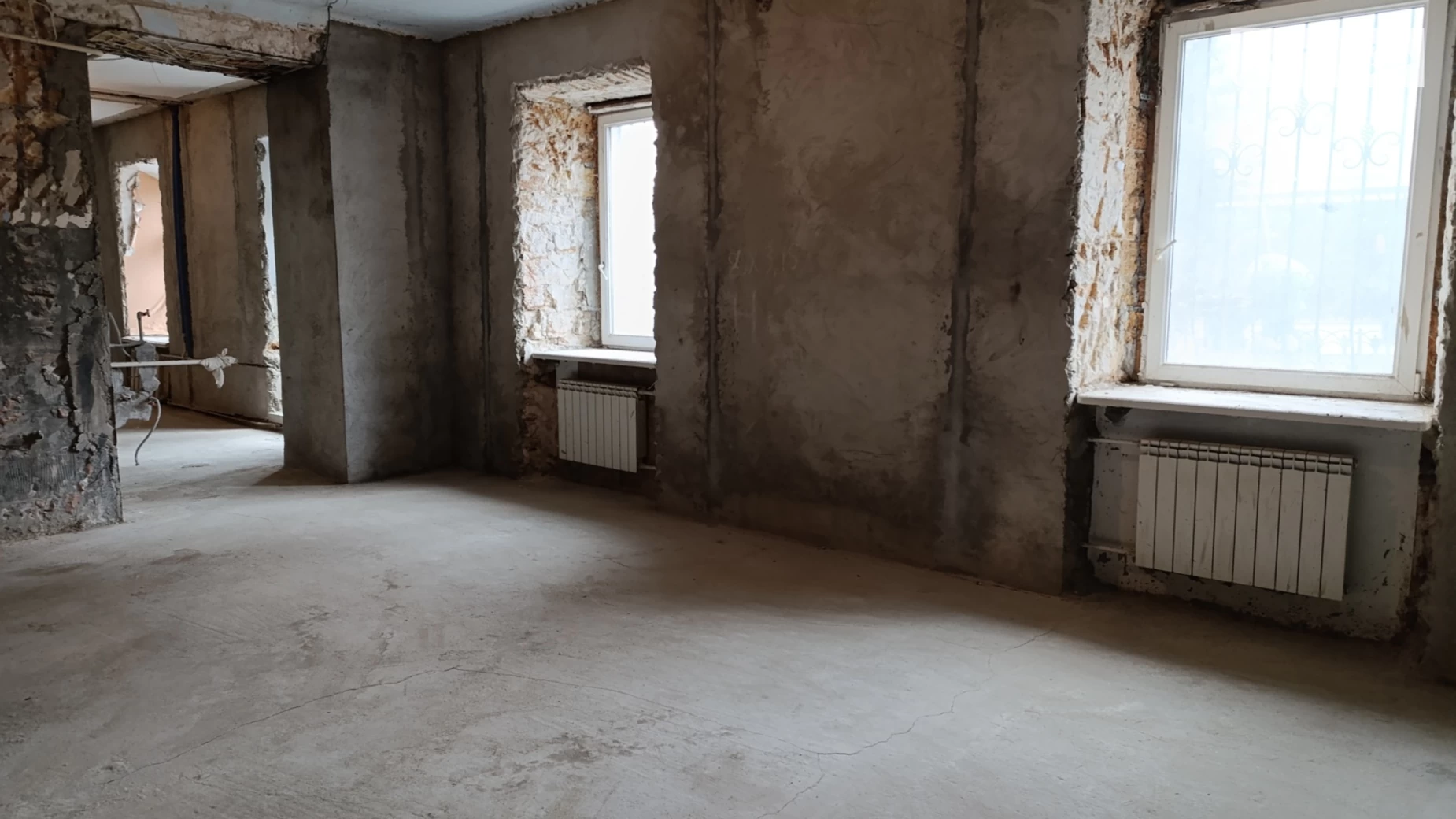 Продается офис 148 кв. м в бизнес-центре, цена: 400000 $ - фото 2