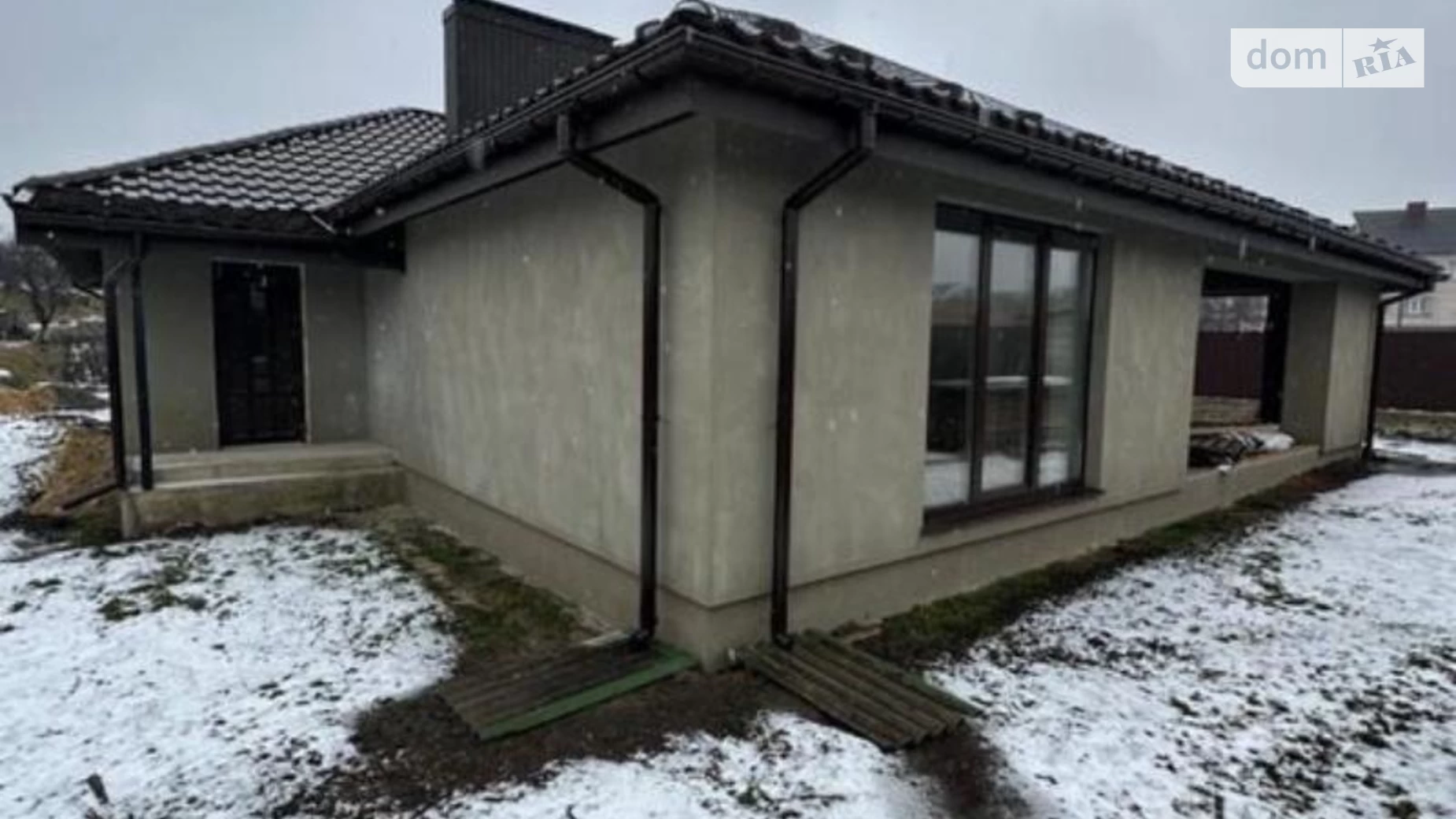 Продается одноэтажный дом 170 кв. м с подвалом, цена: 100000 $ - фото 2