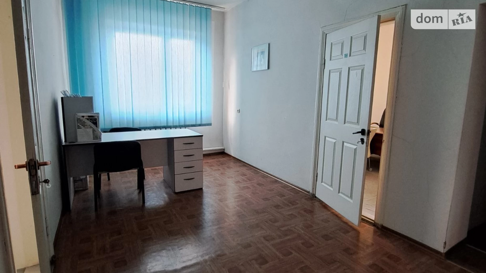 Сдается в аренду офис 301.6 кв. м в бизнес-центре, цена: 43000 грн - фото 4