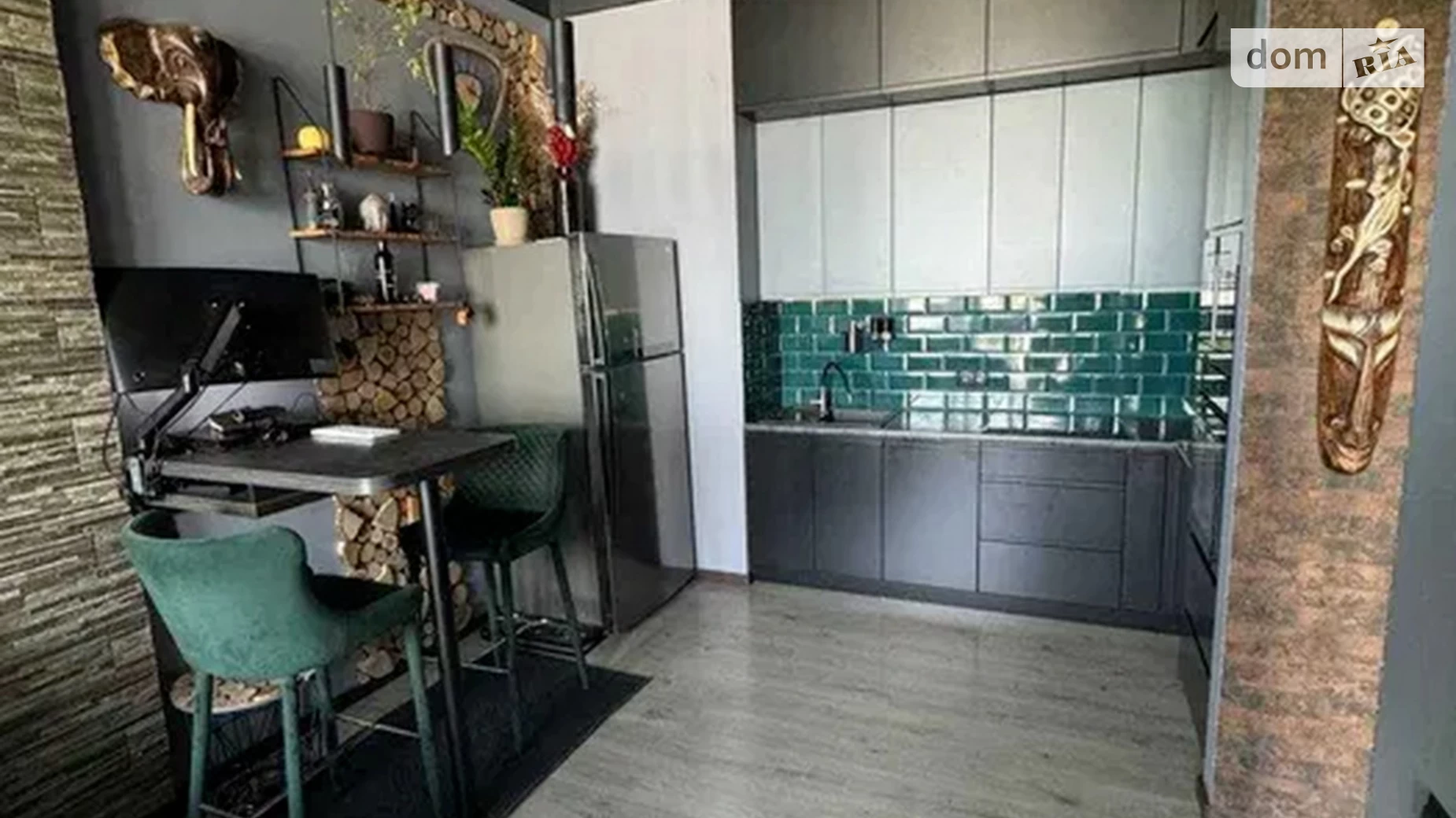 Продається 2-кімнатна квартира 42.5 кв. м у Києві, вул. Салютна, 2Б - фото 3