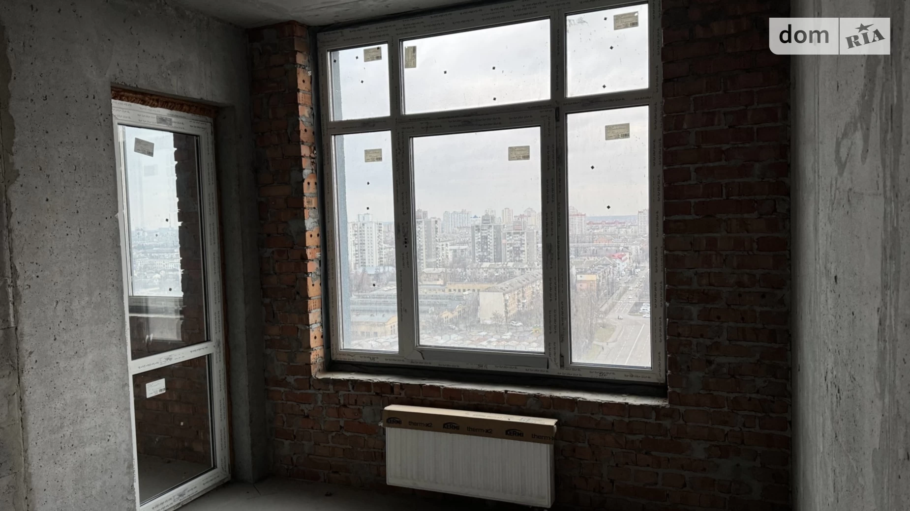 Продается 1-комнатная квартира 45 кв. м в Киеве, ул. Евгения Сверстюка, 6Е - фото 4
