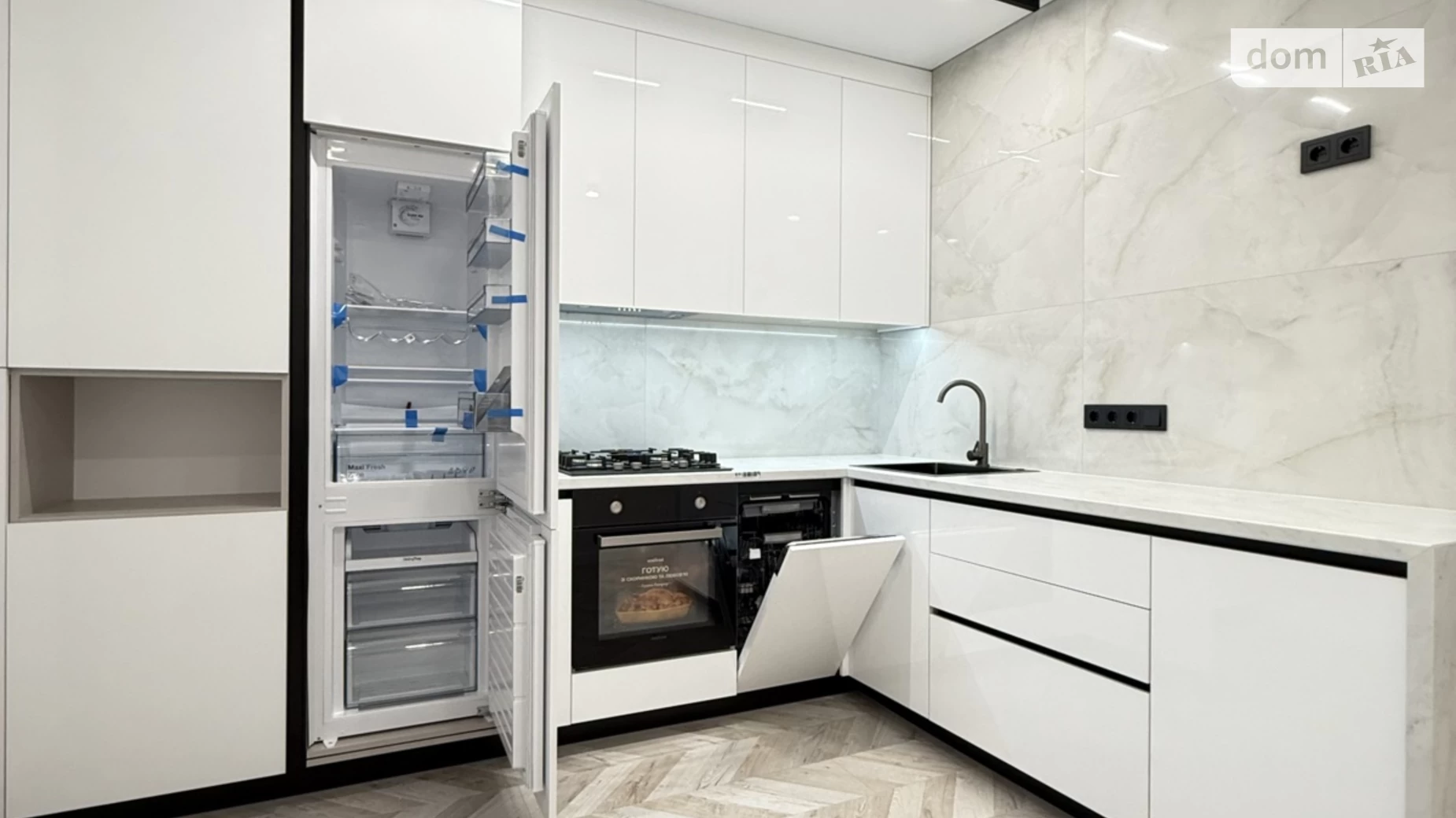 Продается 1-комнатная квартира 42 кв. м в Ровно, ул. Студенческая, 24А - фото 4