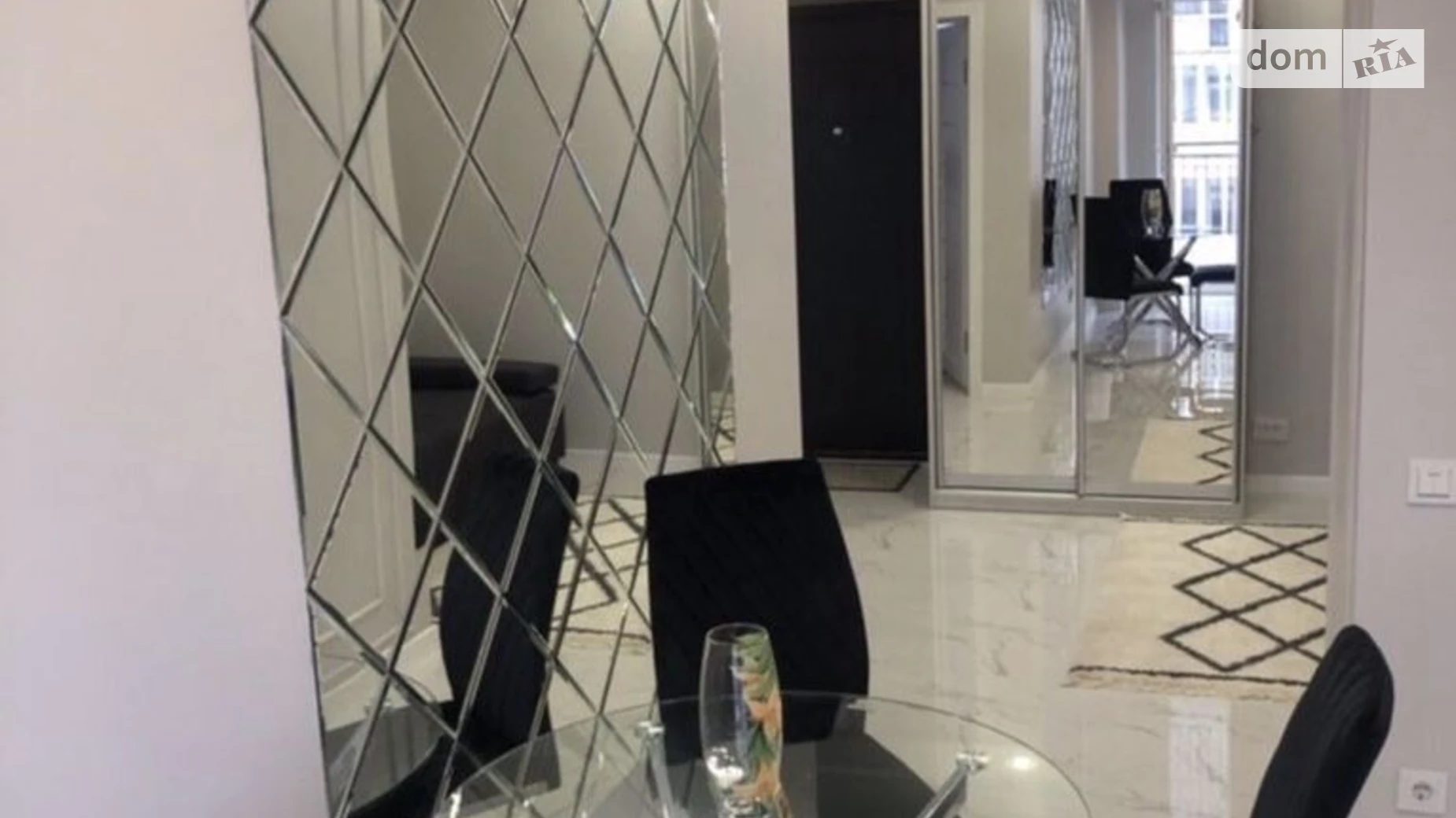 Сдается в аренду 1-комнатная квартира 48 кв. м в Львове, ул. Шевченко Тараса - фото 3