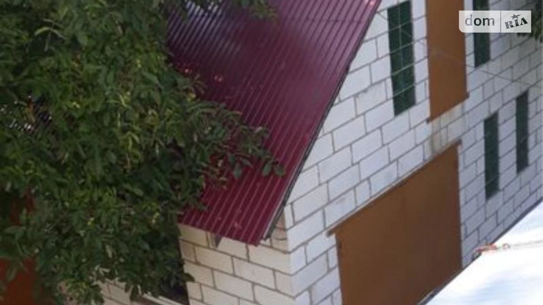 Продается дом на 2 этажа 248 кв. м с участком, цена: 60000 € - фото 4