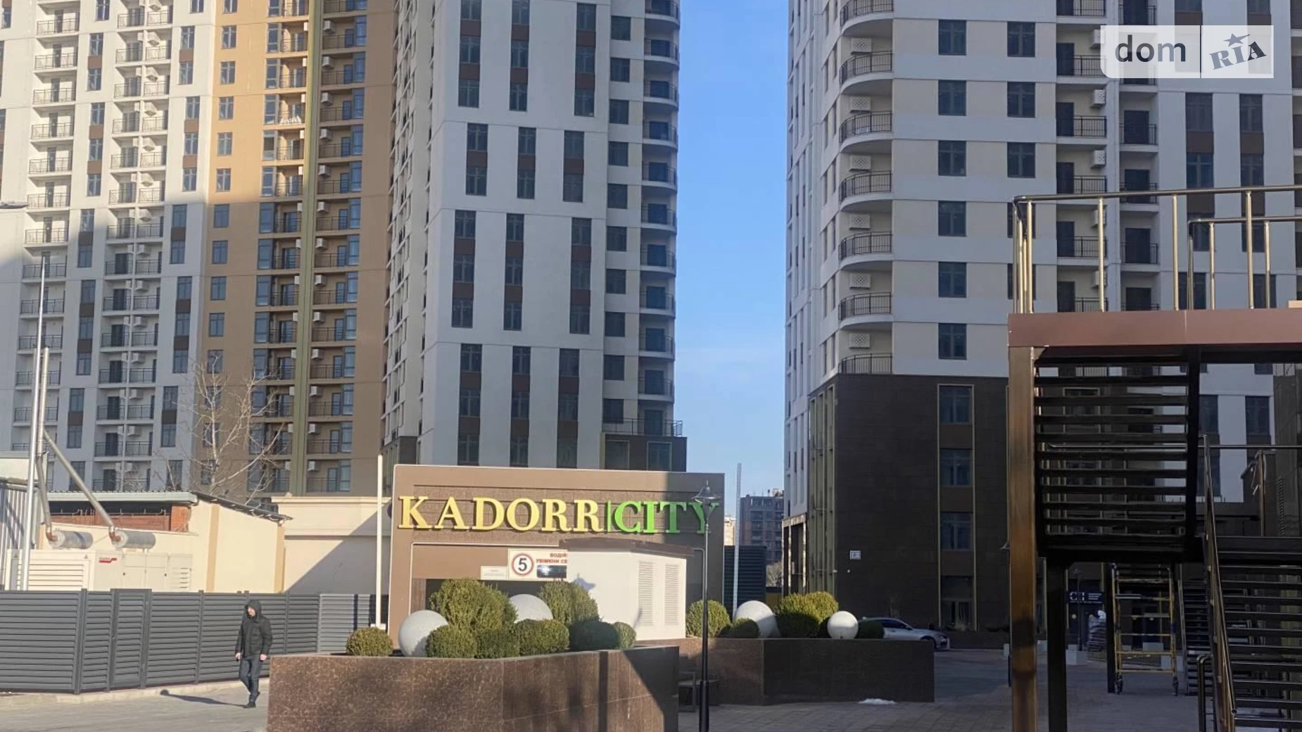 Продається 1-кімнатна квартира 43.2 кв. м у Одесі, вул. Краснова - фото 2