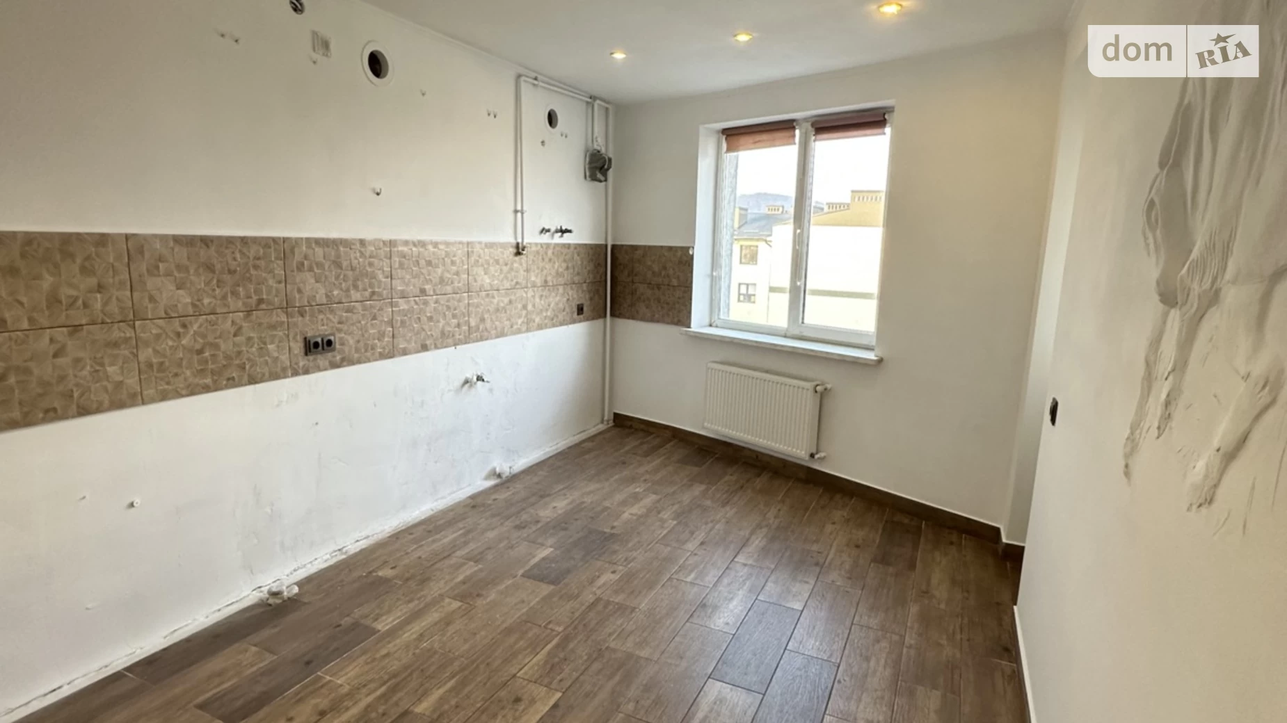 Продается 3-комнатная квартира 86 кв. м в Винниках, ул. Академика Сахарова, 14Б - фото 3