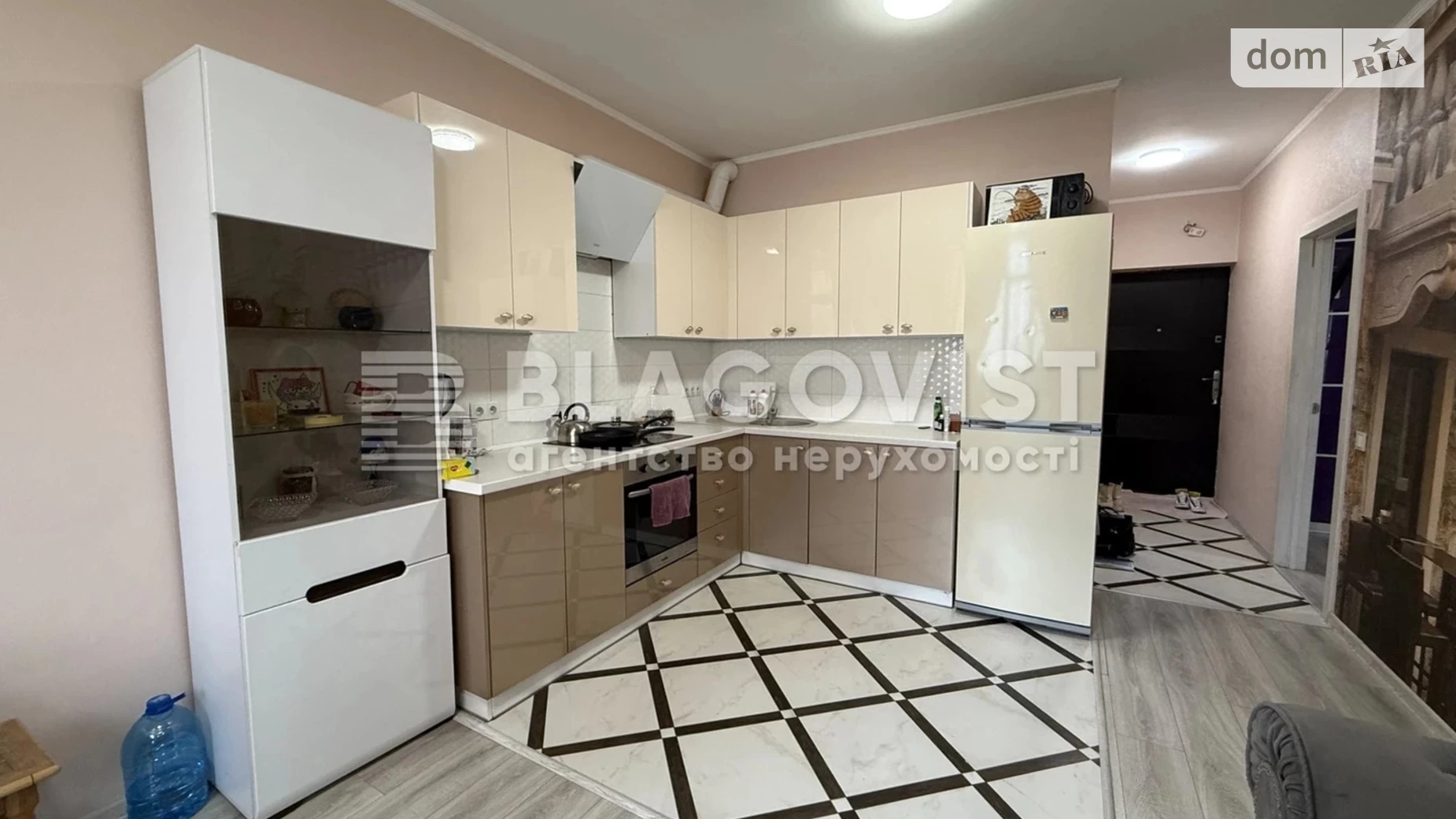 Продается 1-комнатная квартира 50.7 кв. м в Киеве, ул. Елены Пчилки, 3Д - фото 2