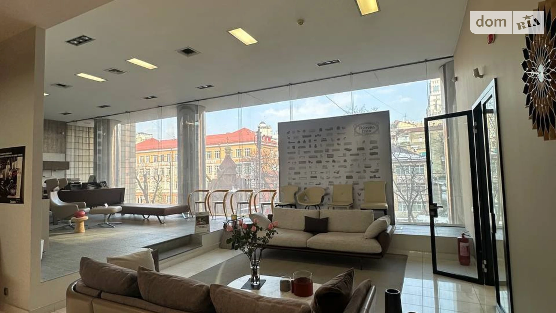 Продается помещения свободного назначения 309 кв. м в 12-этажном здании, цена: 698000 $ - фото 2