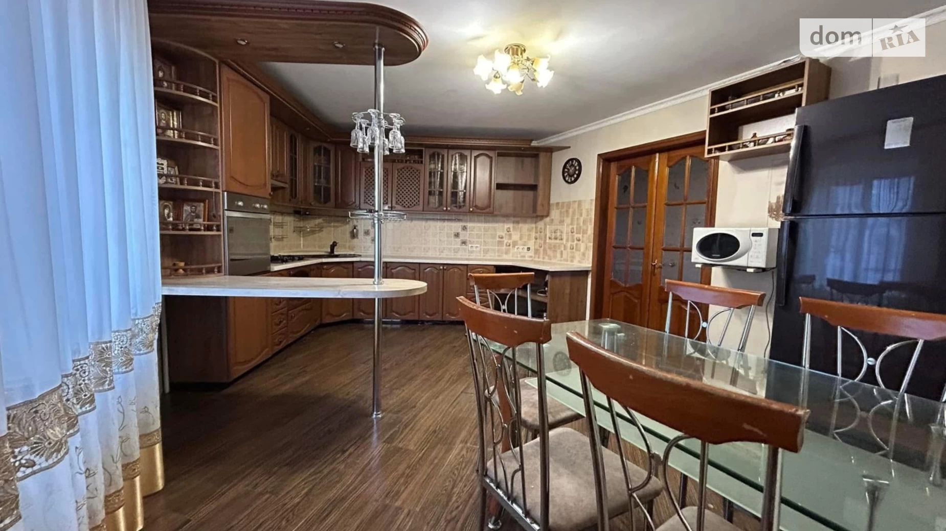 Продается 4-комнатная квартира 139.7 кв. м в Белой Церкви, ул. Людмилы Павличенко - фото 3