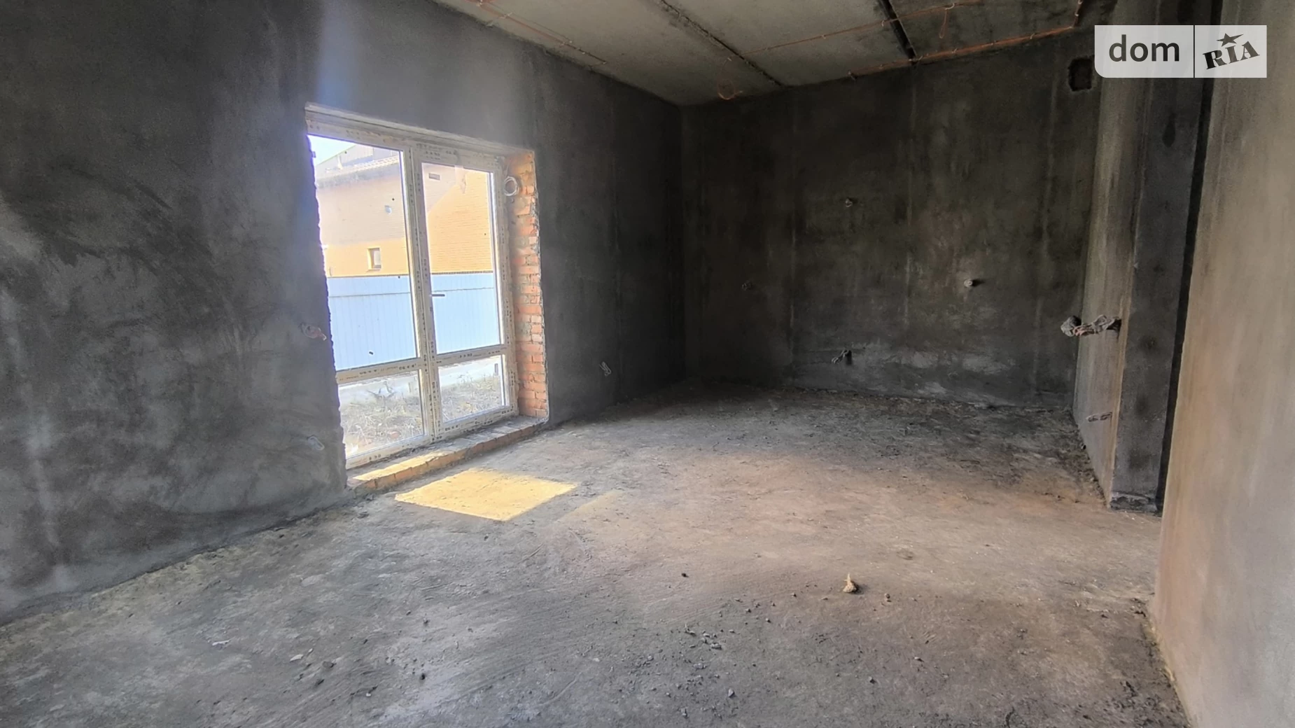 Продается дом на 2 этажа 125 кв. м с камином, цена: 95000 $ - фото 5