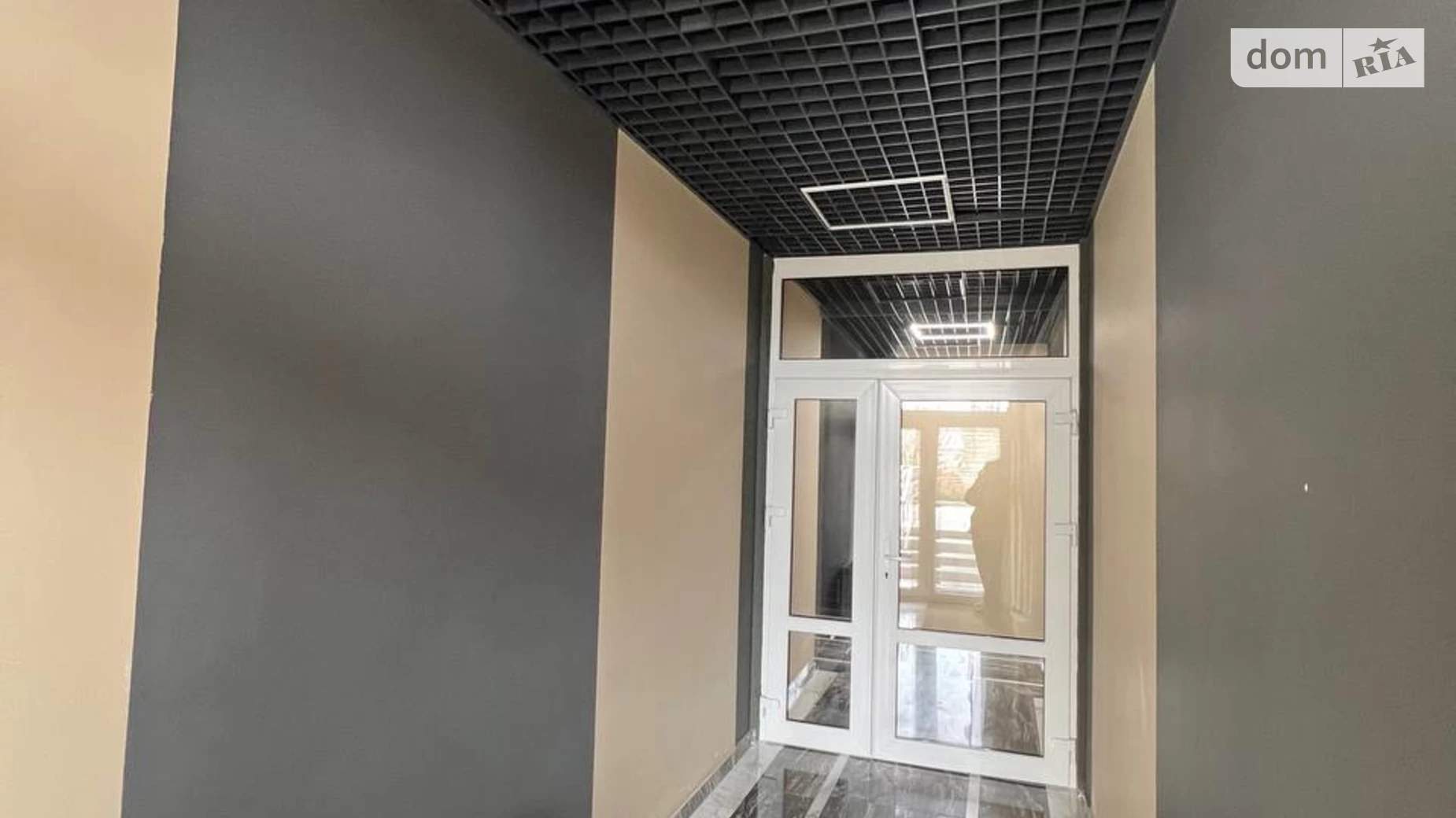 Продается 2-комнатная квартира 66.9 кв. м в Крыжановка, ул. Марсельская, 33/1 - фото 2