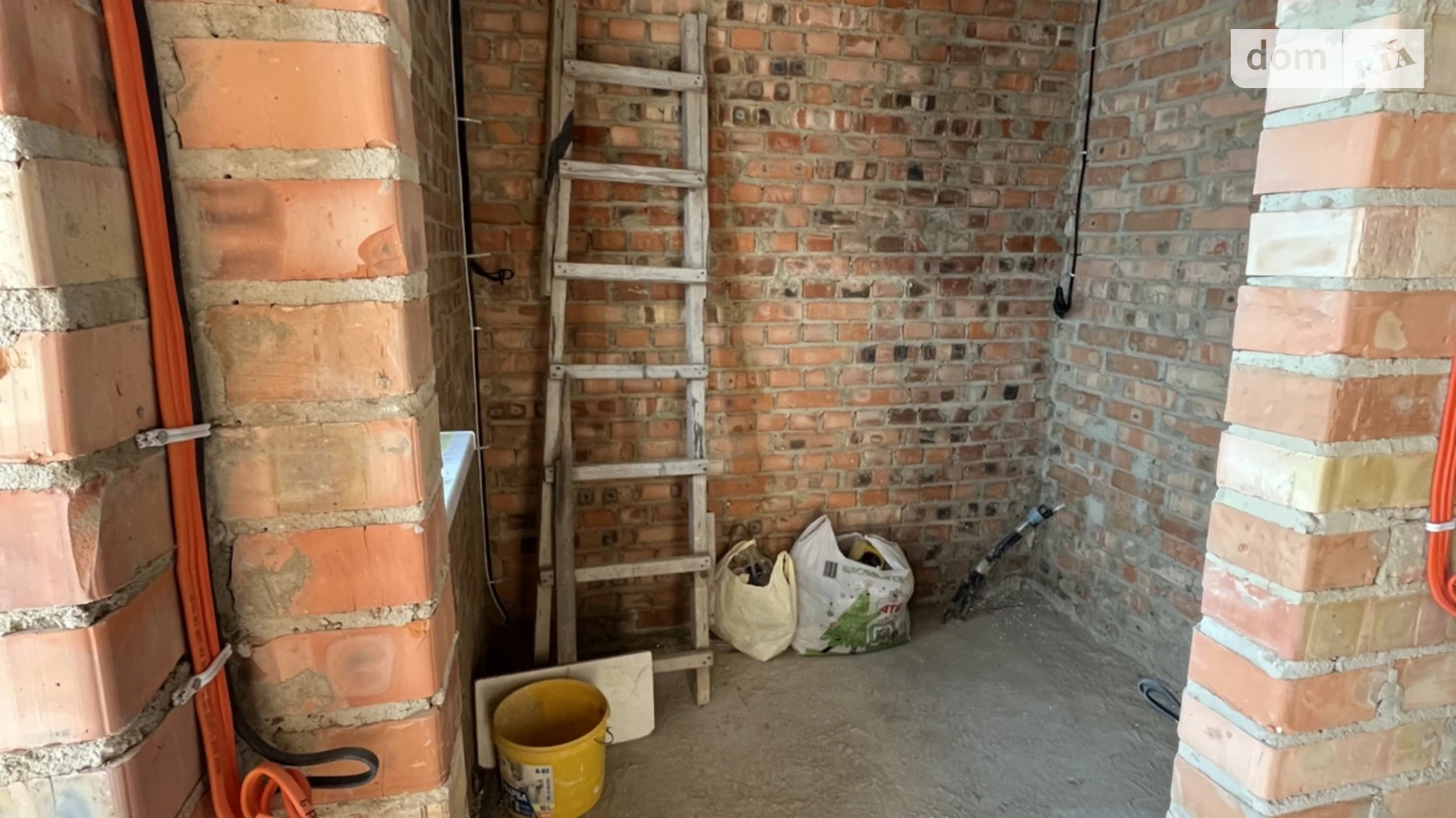 Продается дом на 2 этажа 120 кв. м с мебелью, цена: 110000 $ - фото 4