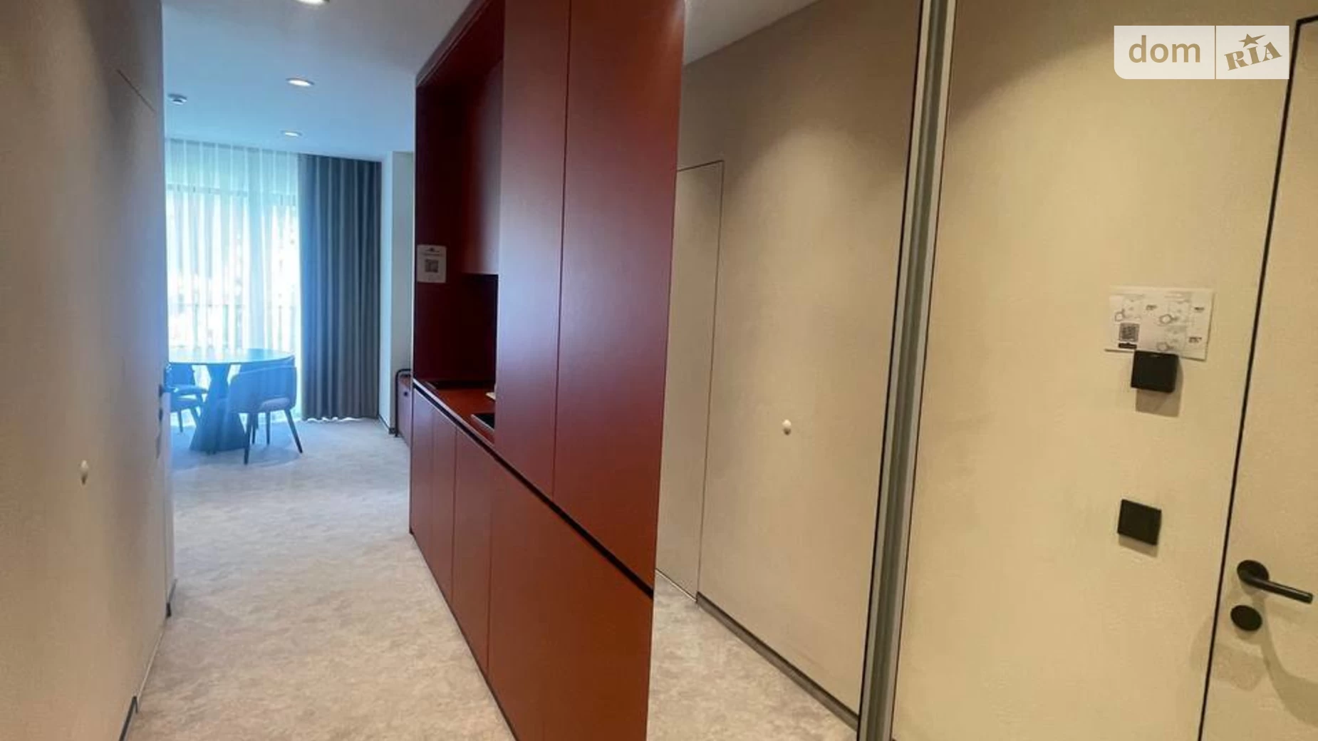 Продается 2-комнатная квартира 43 кв. м в, цена: 210000 $ - фото 2