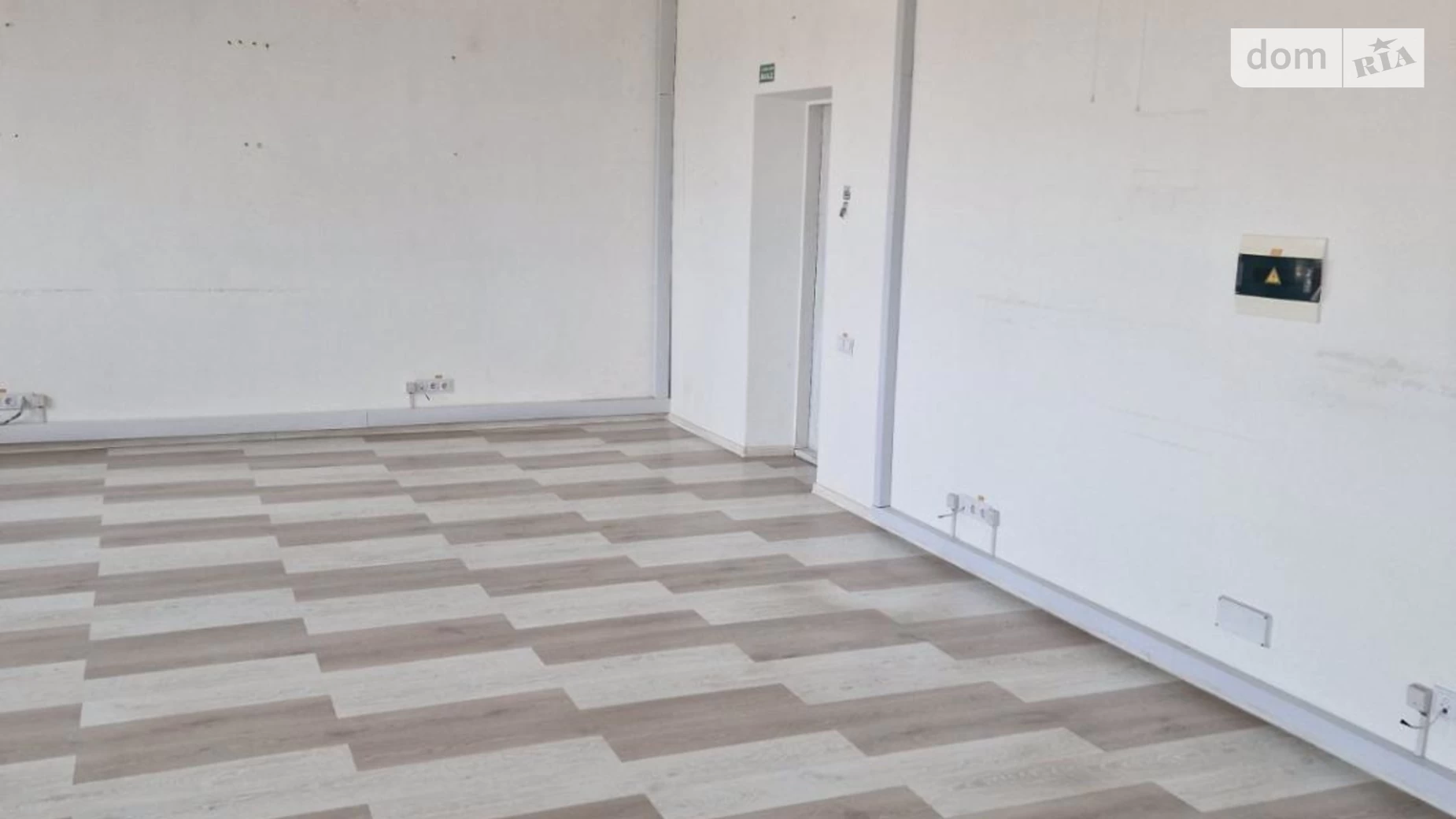 Здається в оренду офіс 84 кв. м в бізнес-центрі, цена: 504 $ - фото 4
