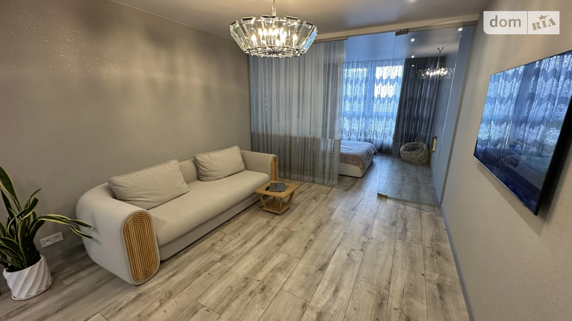 Продается 1-комнатная квартира 56 кв. м в Лиманке, ул. Жемчужная, 11 корпус 2 - фото 3