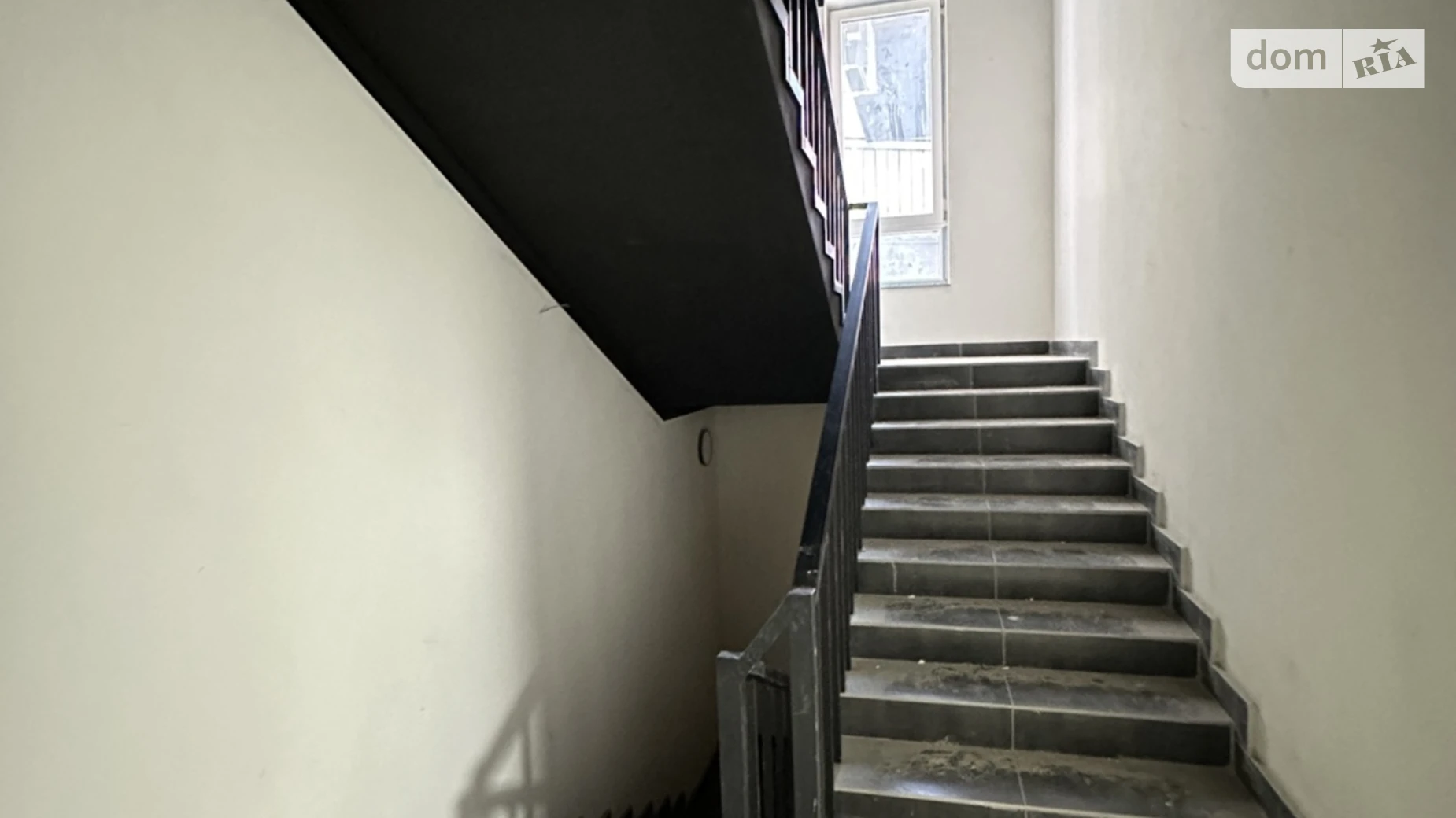 Продается 1-комнатная квартира 38 кв. м в Ивано-Франковске, цена: 36100 $ - фото 5