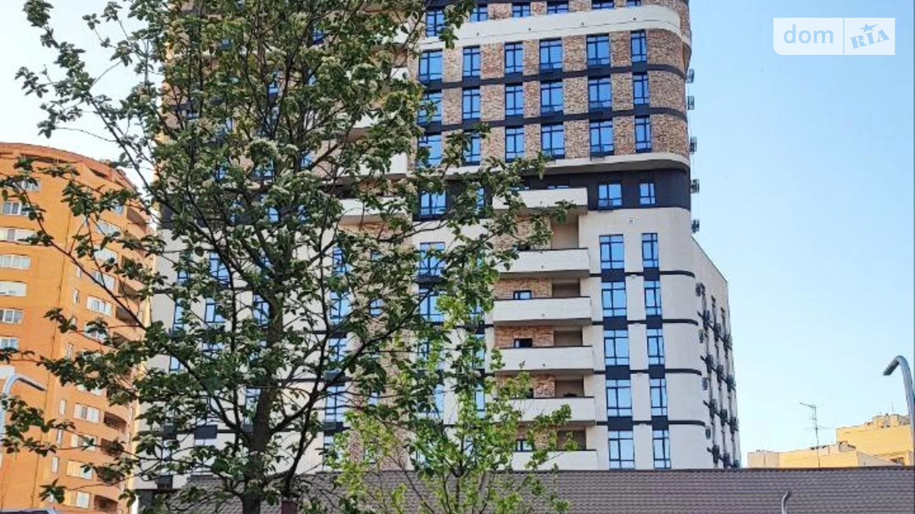Продається 1-кімнатна квартира 54 кв. м у Дніпрі, вул. Ламана, 18 - фото 2