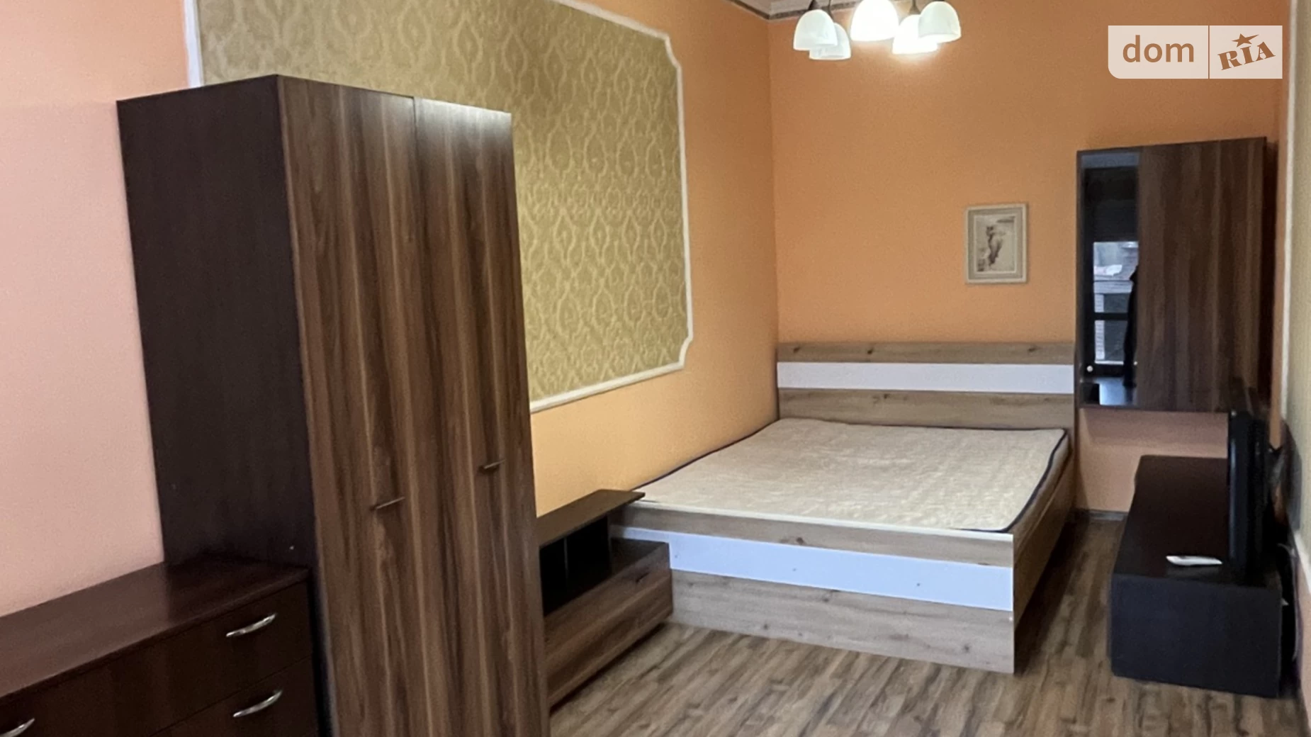 Продається 1-кімнатна квартира 32.2 кв. м у Івано-Франківську, вул. Залізнична, 49 - фото 2