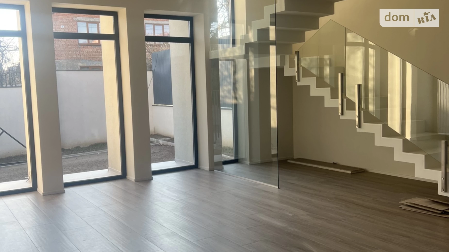 Продається будинок 2 поверховий 168 кв. м з каміном, цена: 300000 $ - фото 5