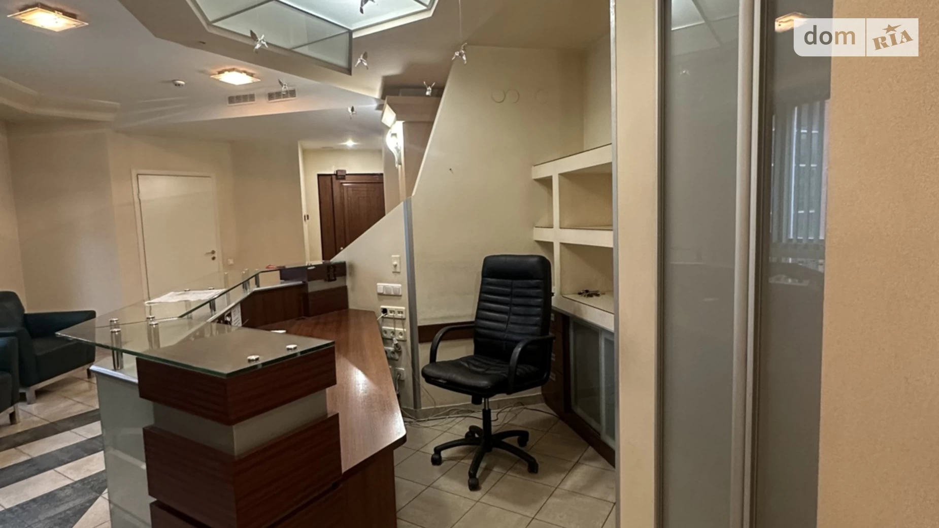 Продається офіс 910.5 кв. м в бізнес-центрі, цена: 3500000 $ - фото 3