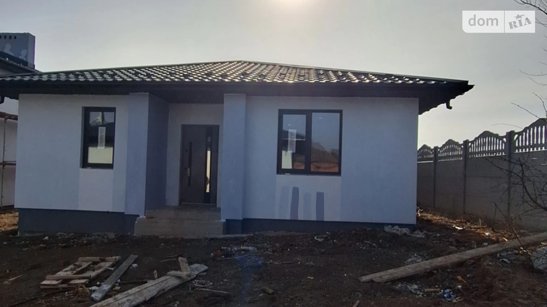 Продается одноэтажный дом 100 кв. м с подвалом, цена: 65000 $ - фото 2