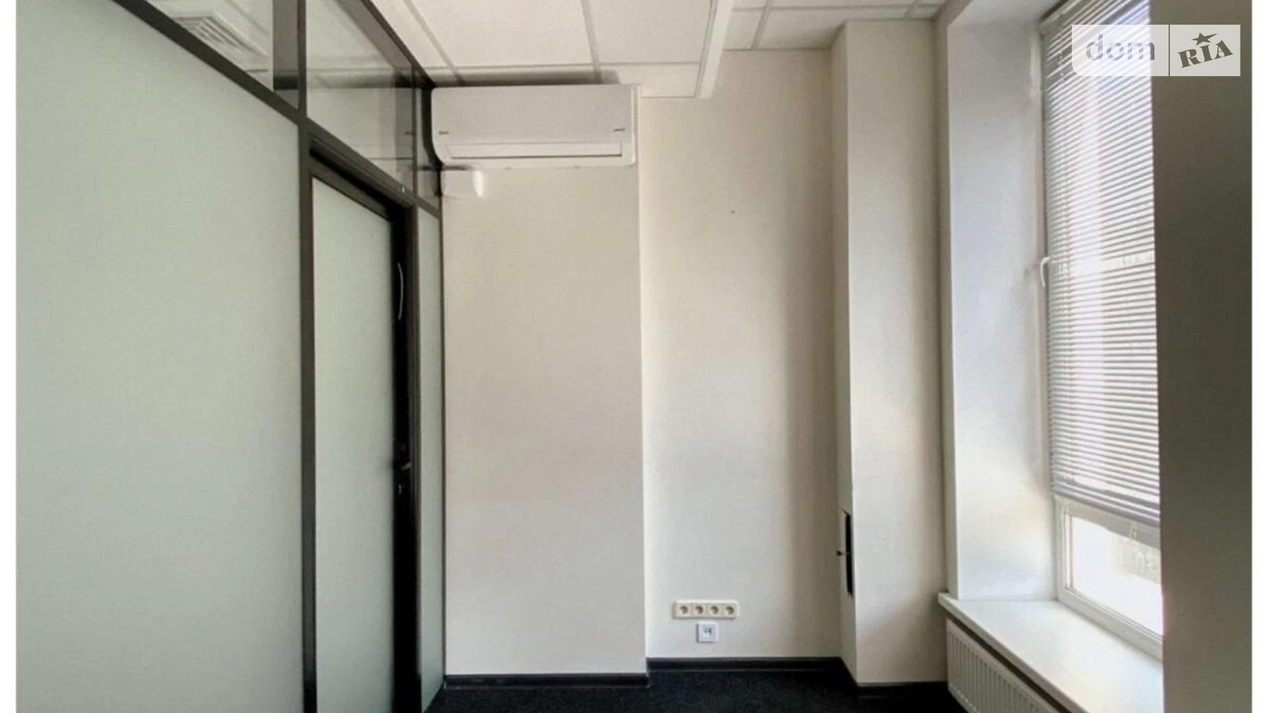 Сдается в аренду офис 123 кв. м в бизнес-центре, цена: 2460 $ - фото 4