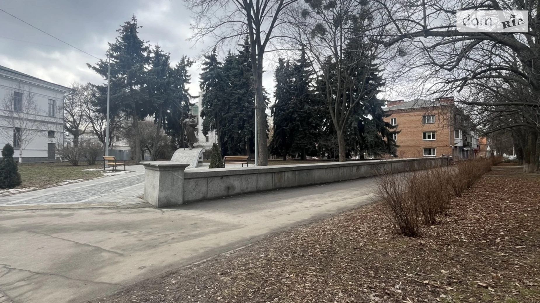 Продается офис 27.8 кв. м в бизнес-центре, цена: 67000 $ - фото 4