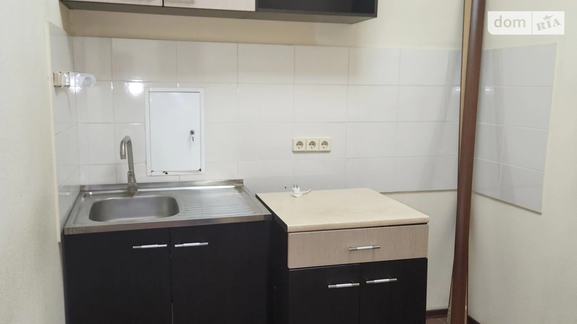 Сдается в аренду офис 204 кв. м в бизнес-центре, цена: 4080 $ - фото 2