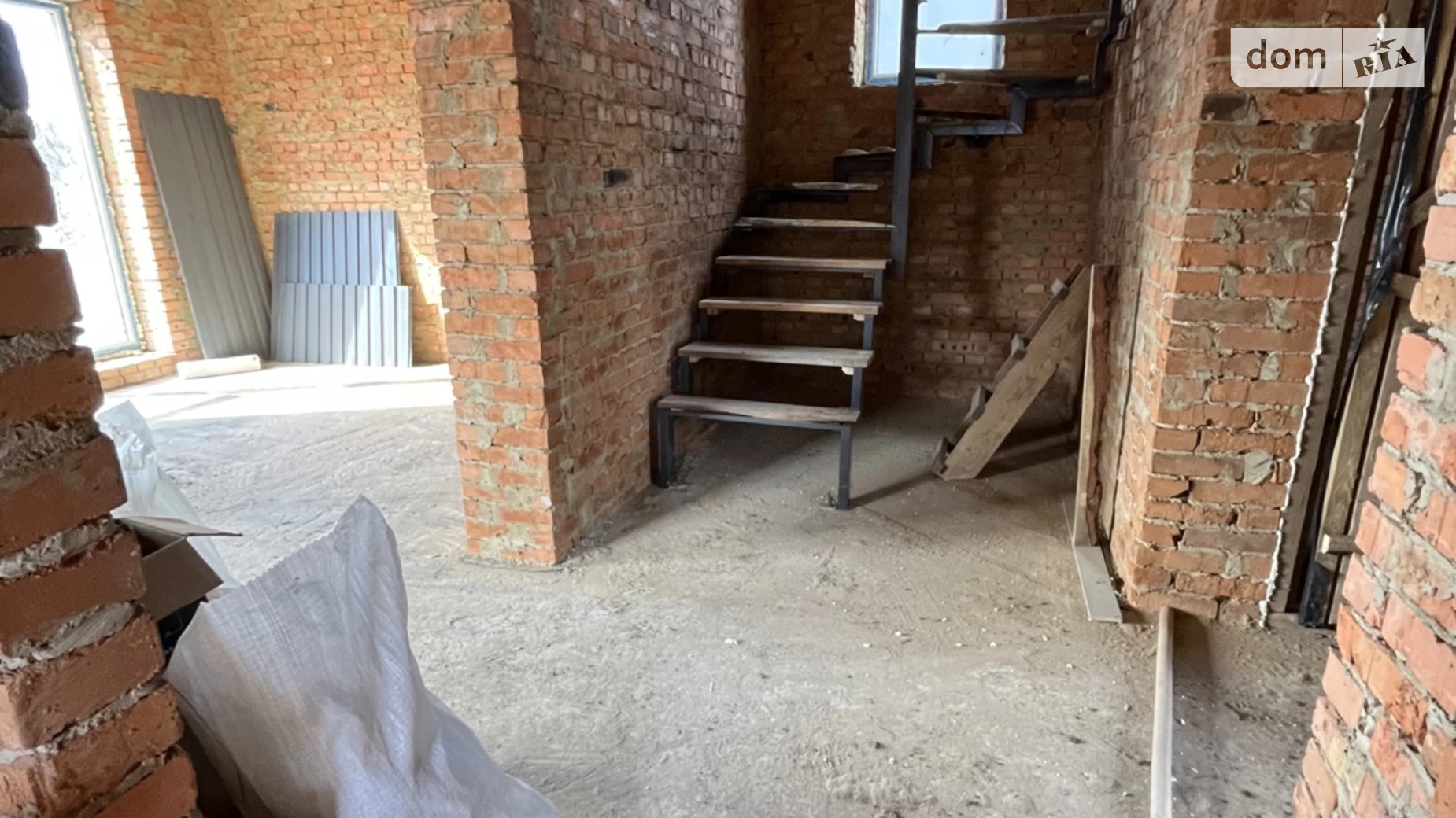 Продается дом на 2 этажа 120 кв. м с верандой, цена: 85000 $ - фото 4