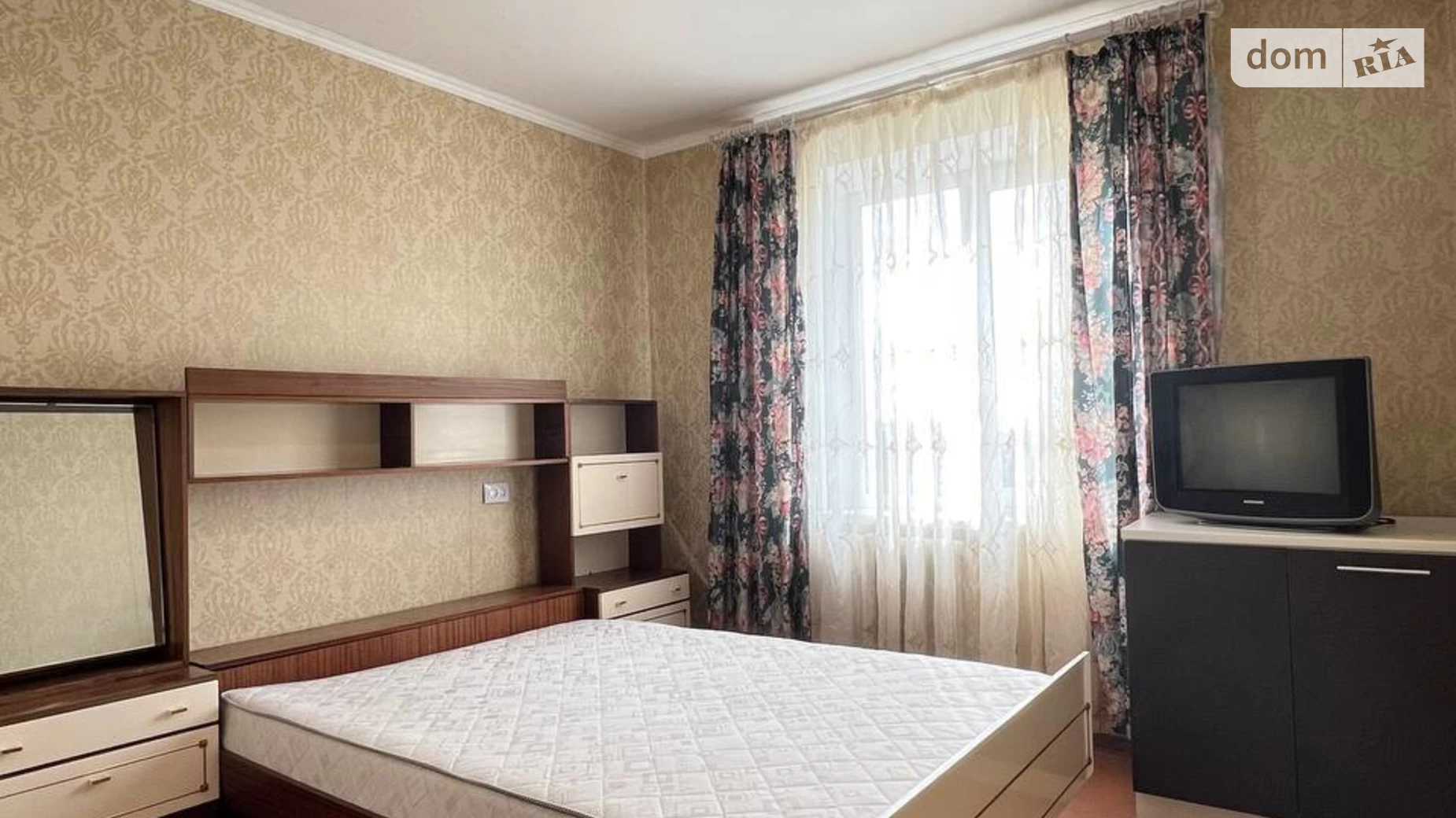 Сдается в аренду 2-комнатная квартира 50 кв. м в Ровно, ул. Коновальца Евгения - фото 4