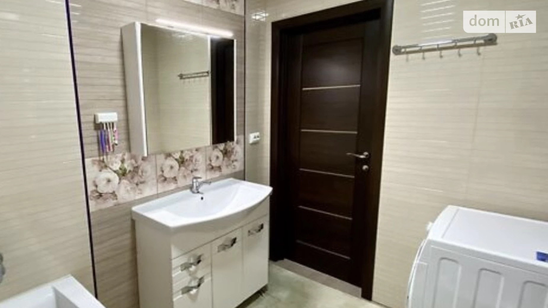 Продается 3-комнатная квартира 83.8 кв. м в Зарванцах, ул. Пляжная, 12 - фото 4