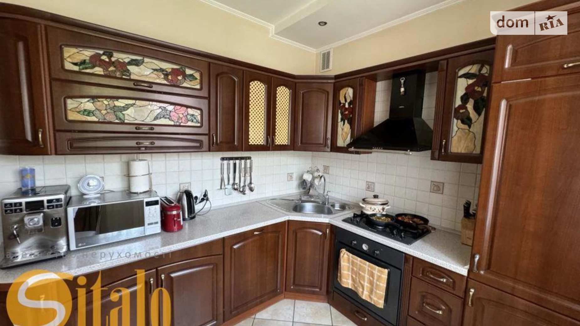 Продается дом на 2 этажа 232.5 кв. м с камином, цена: 260000 $ - фото 5
