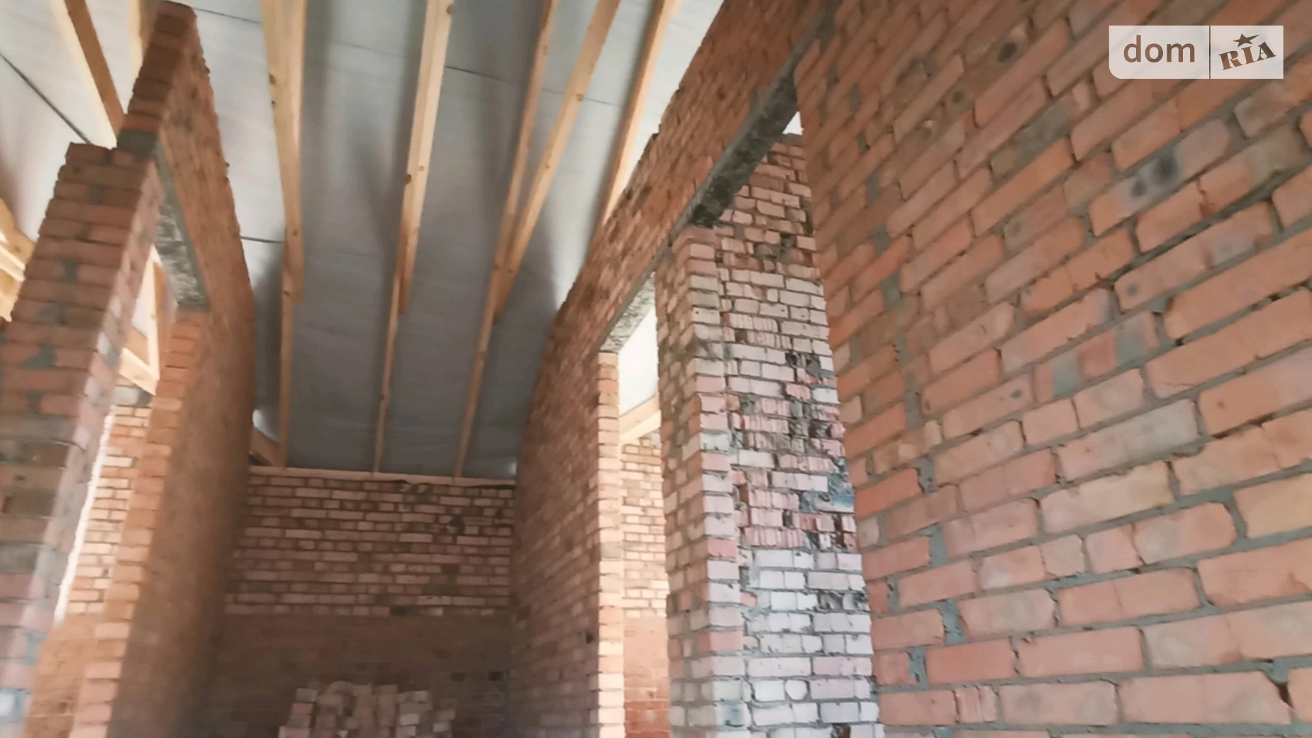 Продается дом на 2 этажа 145 кв. м с подвалом, цена: 92000 $ - фото 3