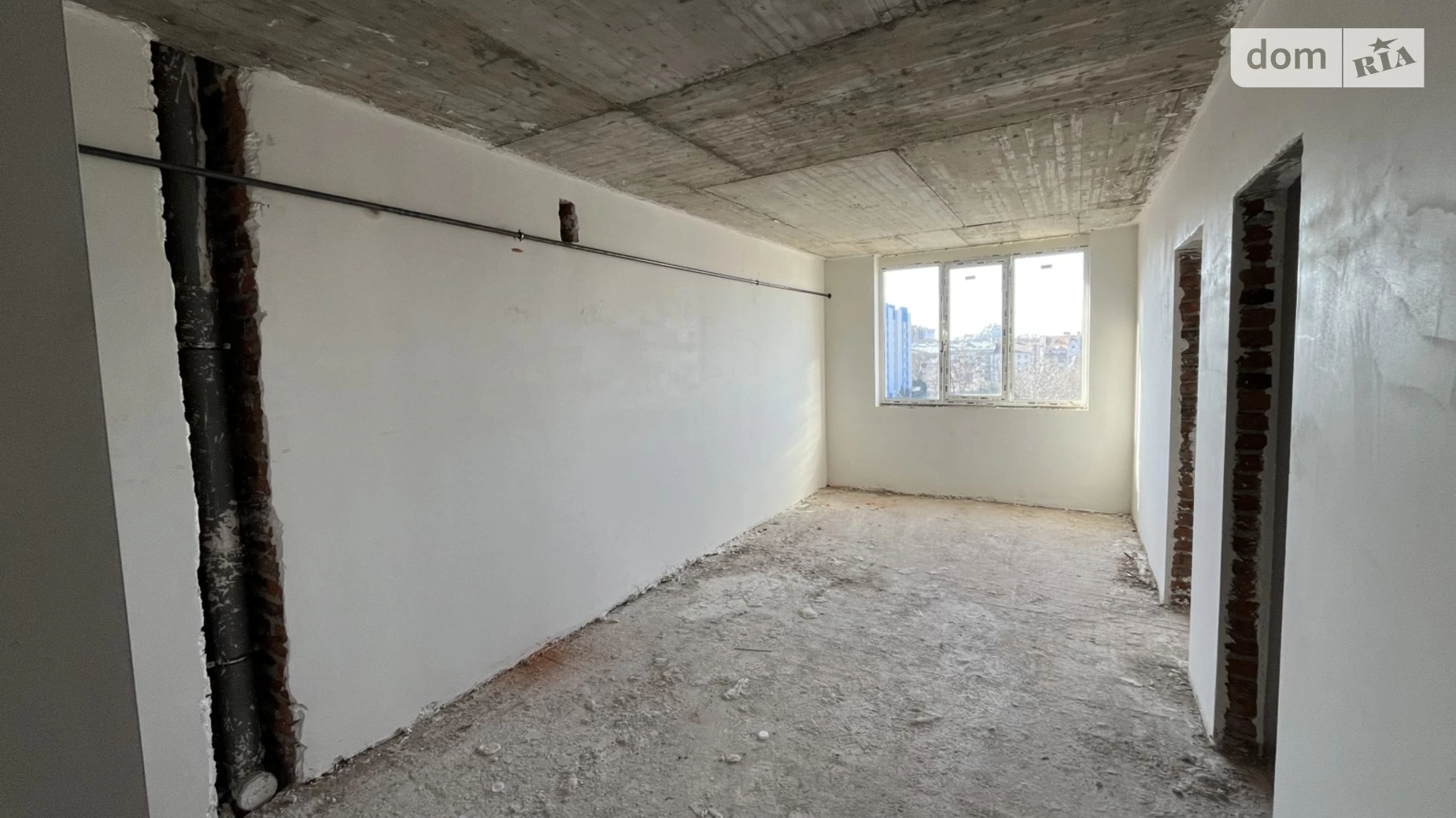 Продается 1-комнатная квартира 41.6 кв. м в Ивано-Франковске, ул. Национальной Гвардии, 3 - фото 2