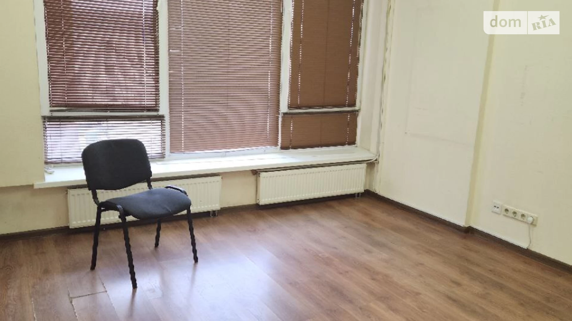 Сдается в аренду офис 200 кв. м в бизнес-центре, цена: 4000 $ - фото 3