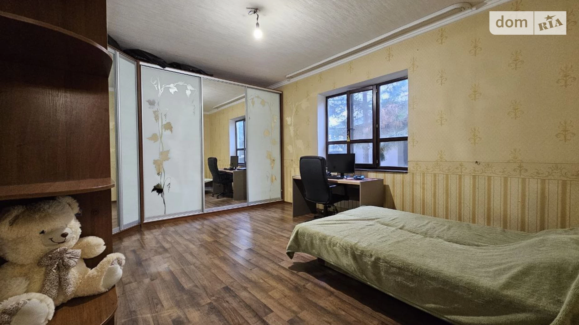 Продается дом на 2 этажа 236.7 кв. м с камином, цена: 95000 $ - фото 2