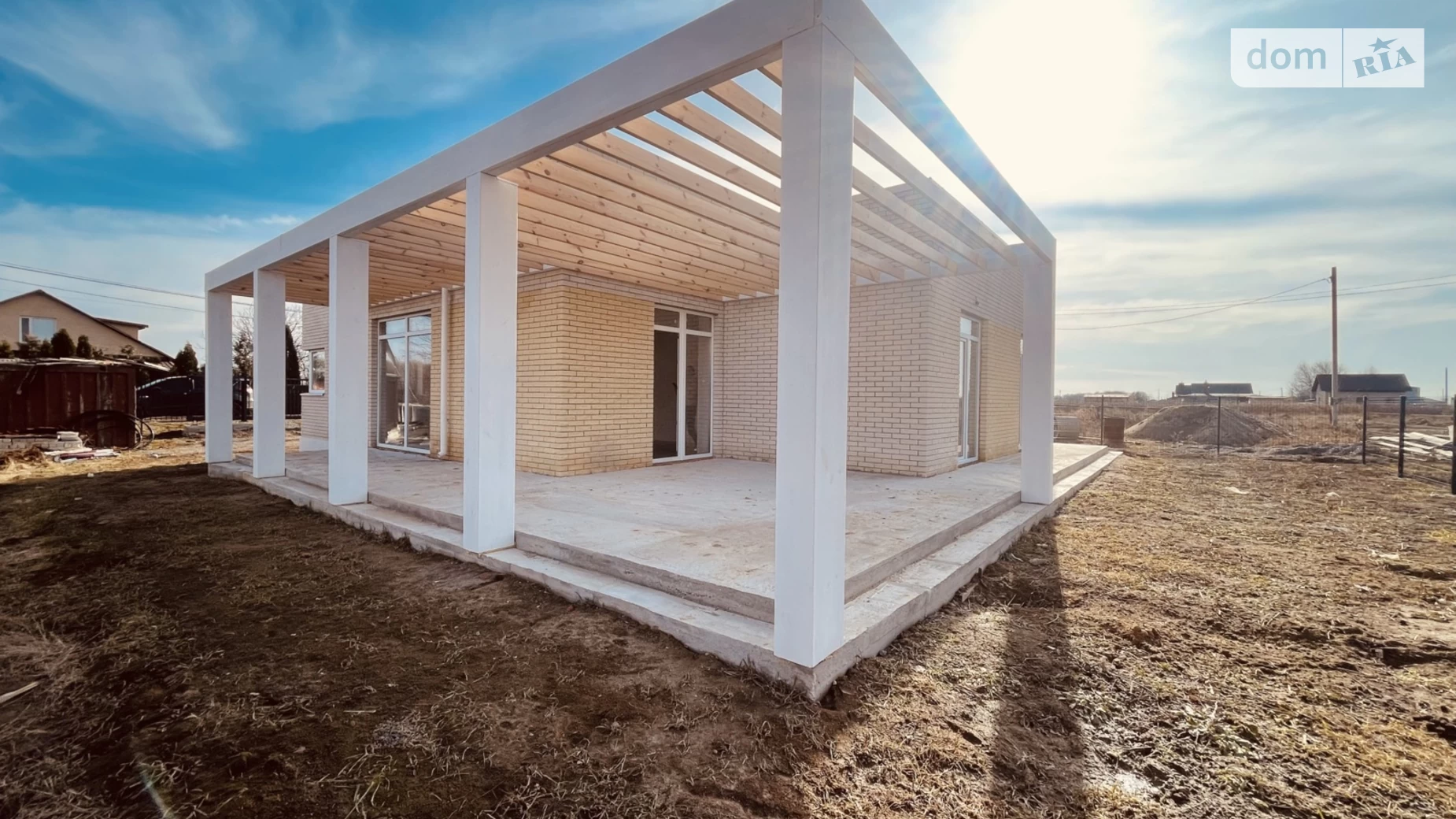 Продается одноэтажный дом 115 кв. м с баней/сауной, цена: 80000 $ - фото 2