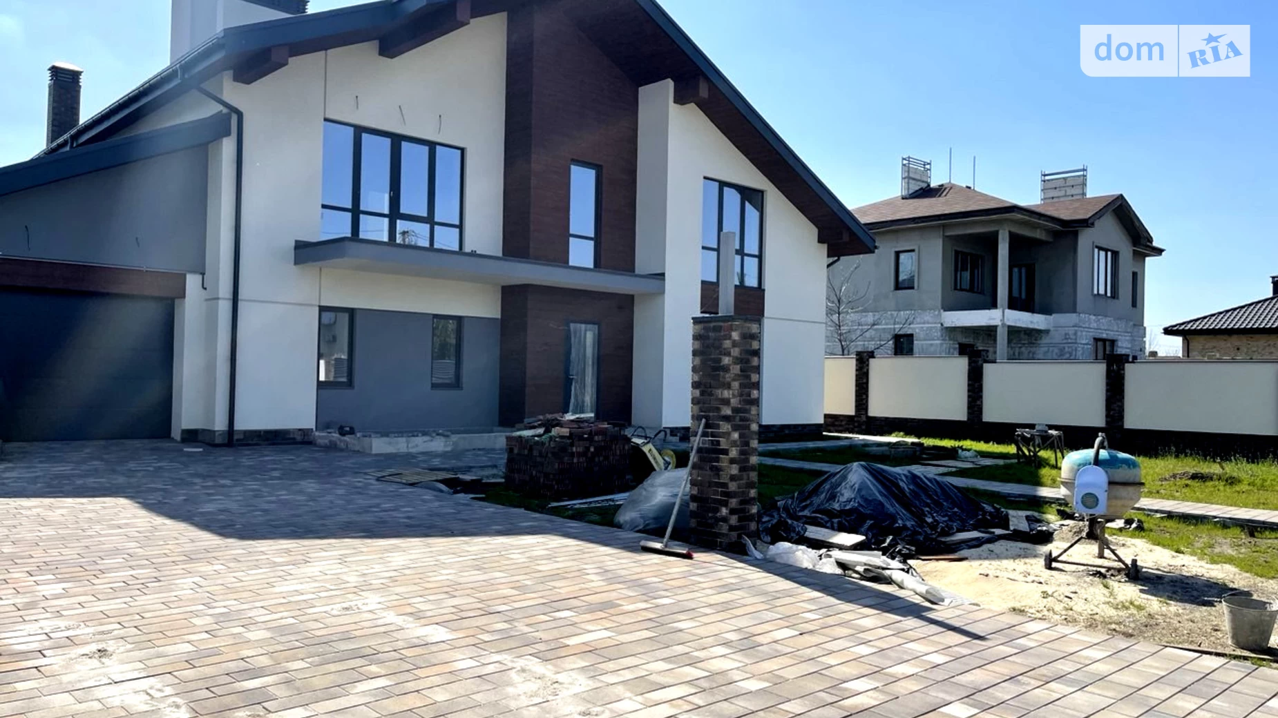 Продается дом на 2 этажа 298.3 кв. м с садом, цена: 350000 $ - фото 3