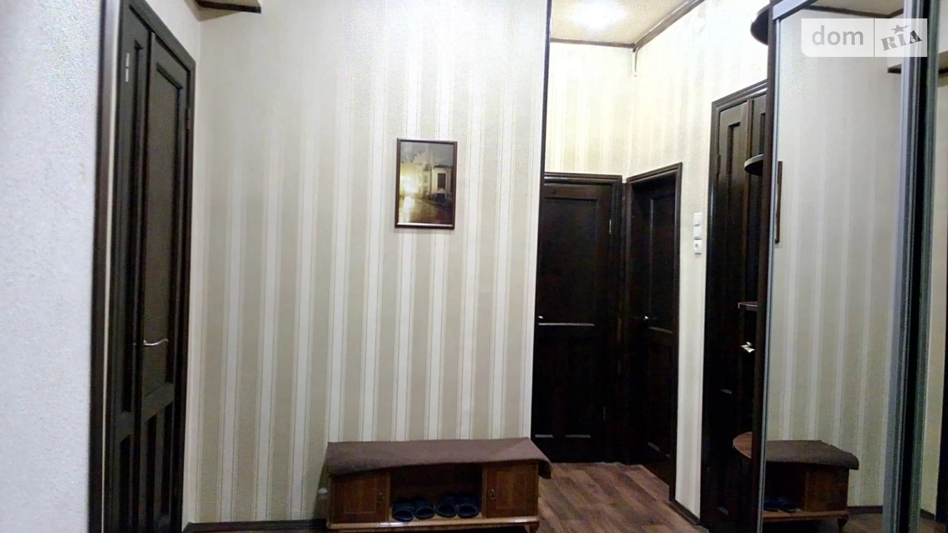 Продается 3-комнатная квартира 60.9 кв. м в Киеве, ул. Ярославская, 32/33 - фото 2