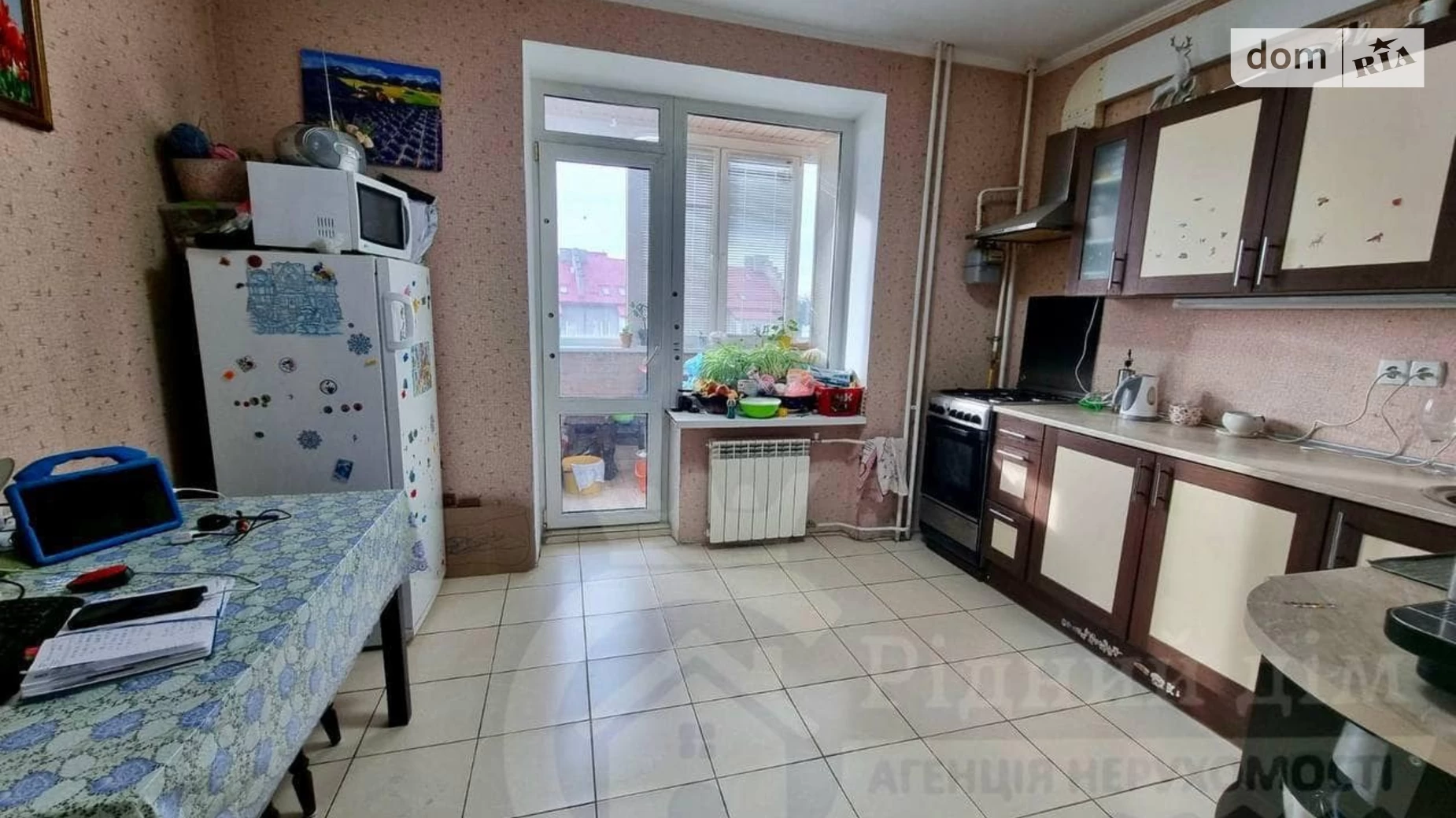 Продается 1-комнатная квартира 41.1 кв. м в Обухове, мкр. Сосновый, 3 - фото 2
