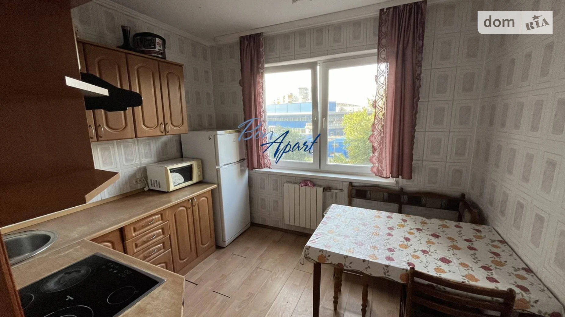 Здається в оренду 3-кімнатна квартира 72.3 кв. м у Києві, вул. Академіка Заболотного, 4 - фото 2